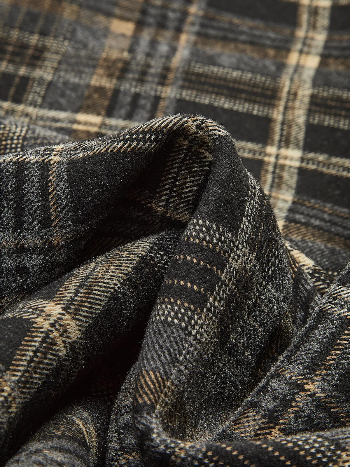 Elastic Waist Checked Slit Skirt sold by COMMENSE product image thumbnail 4