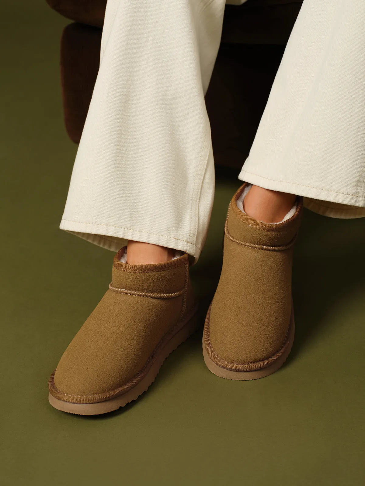 Fleecing Snow Boots sold by COMMENSE