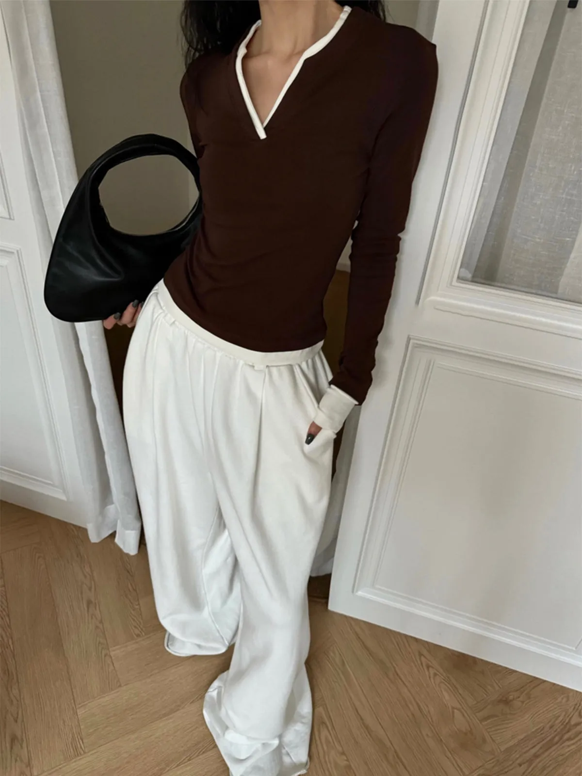 2 in 1 V-Neck Contrast Trim Jersey Top sold by COMMENSE product image thumbnail 2