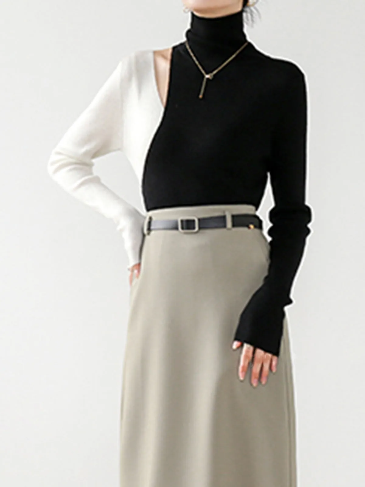 Color Block Cutout Knit Top sold by COMMENSE product image thumbnail 4