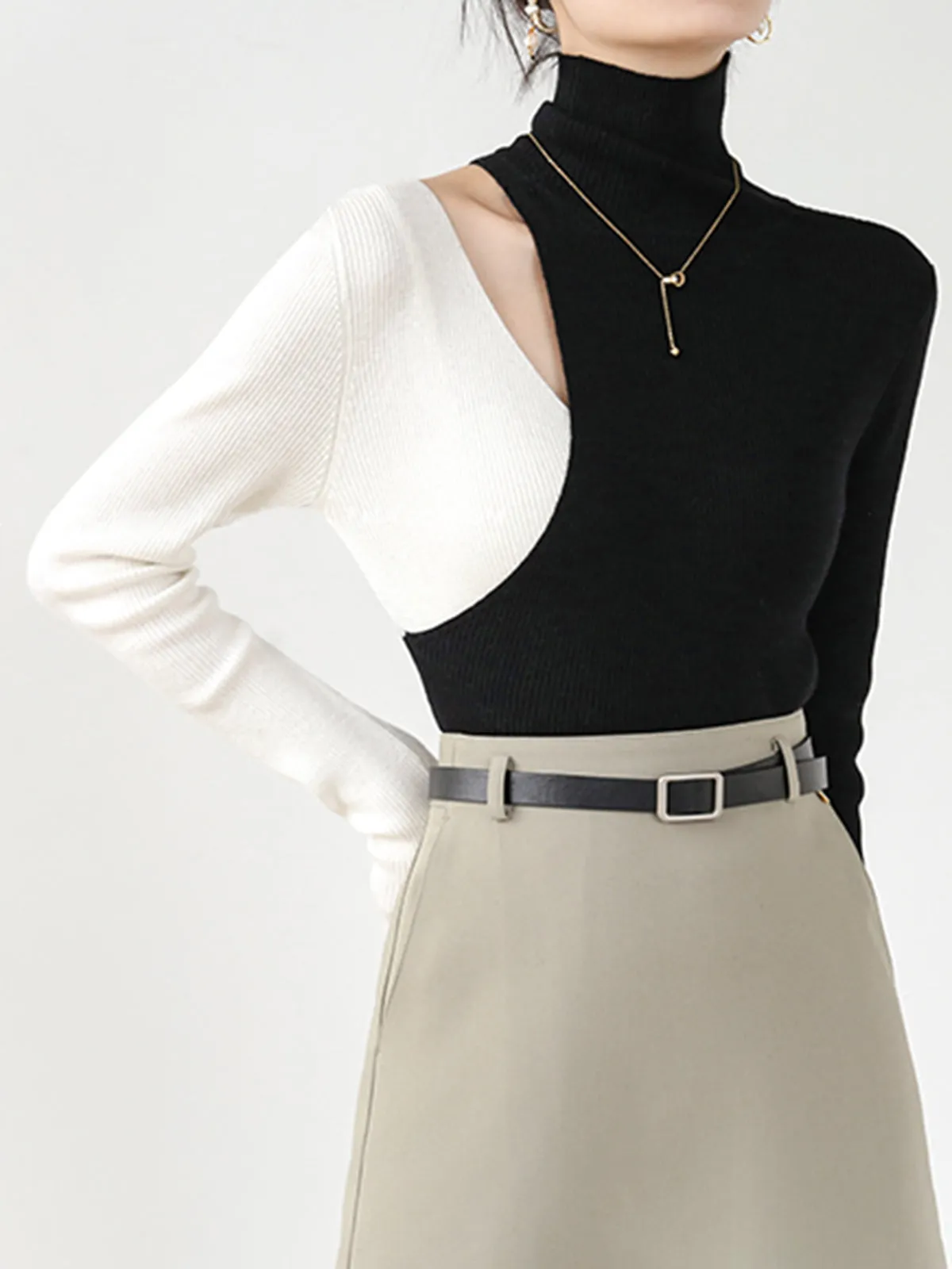 Color Block Cutout Knit Top sold by COMMENSE product image thumbnail 2