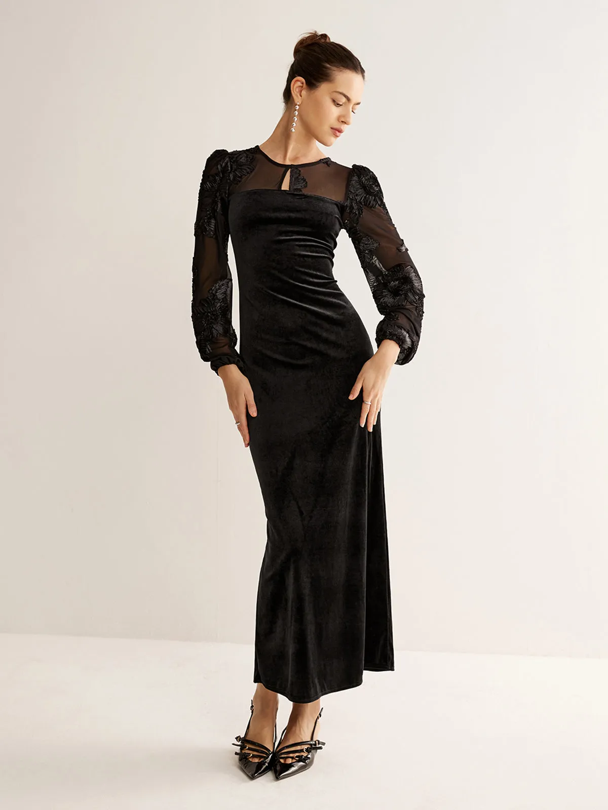 Floral Long Sleeve Velvet Dress sold by COMMENSE