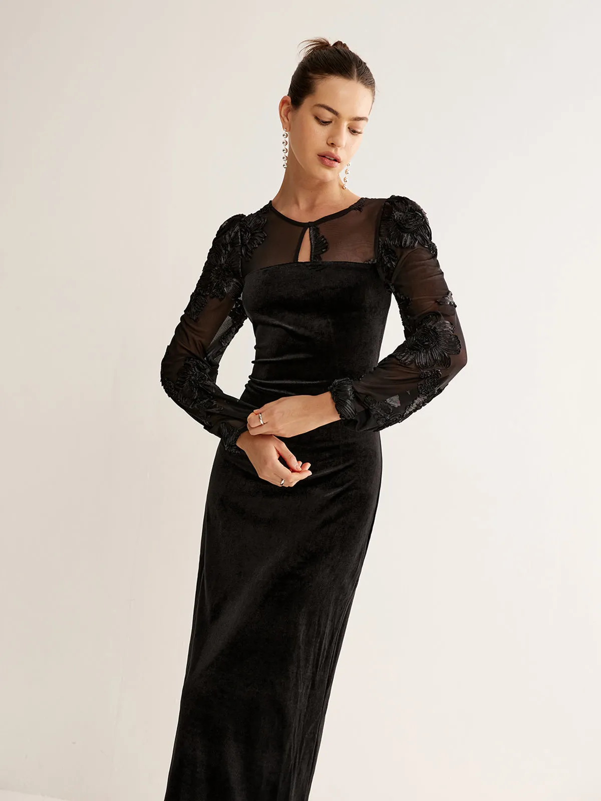 Floral Long Sleeve Velvet Dress sold by COMMENSE product image thumbnail 5