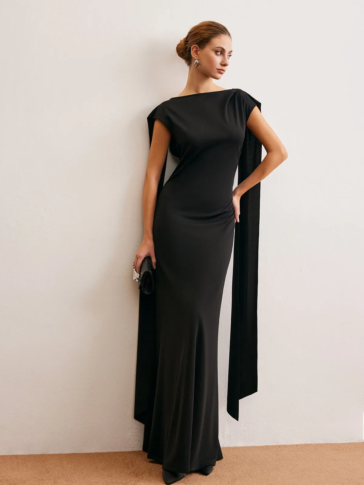 Minimalist Sleeveless Long-Ribbon Dress sold by COMMENSE