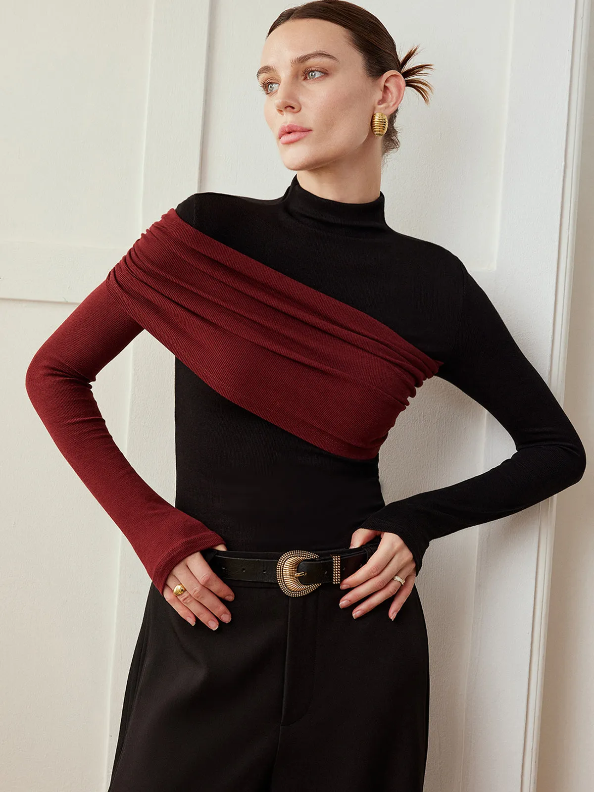 Color Block Pleated Jersey Slim Top sold by COMMENSE product image thumbnail 2