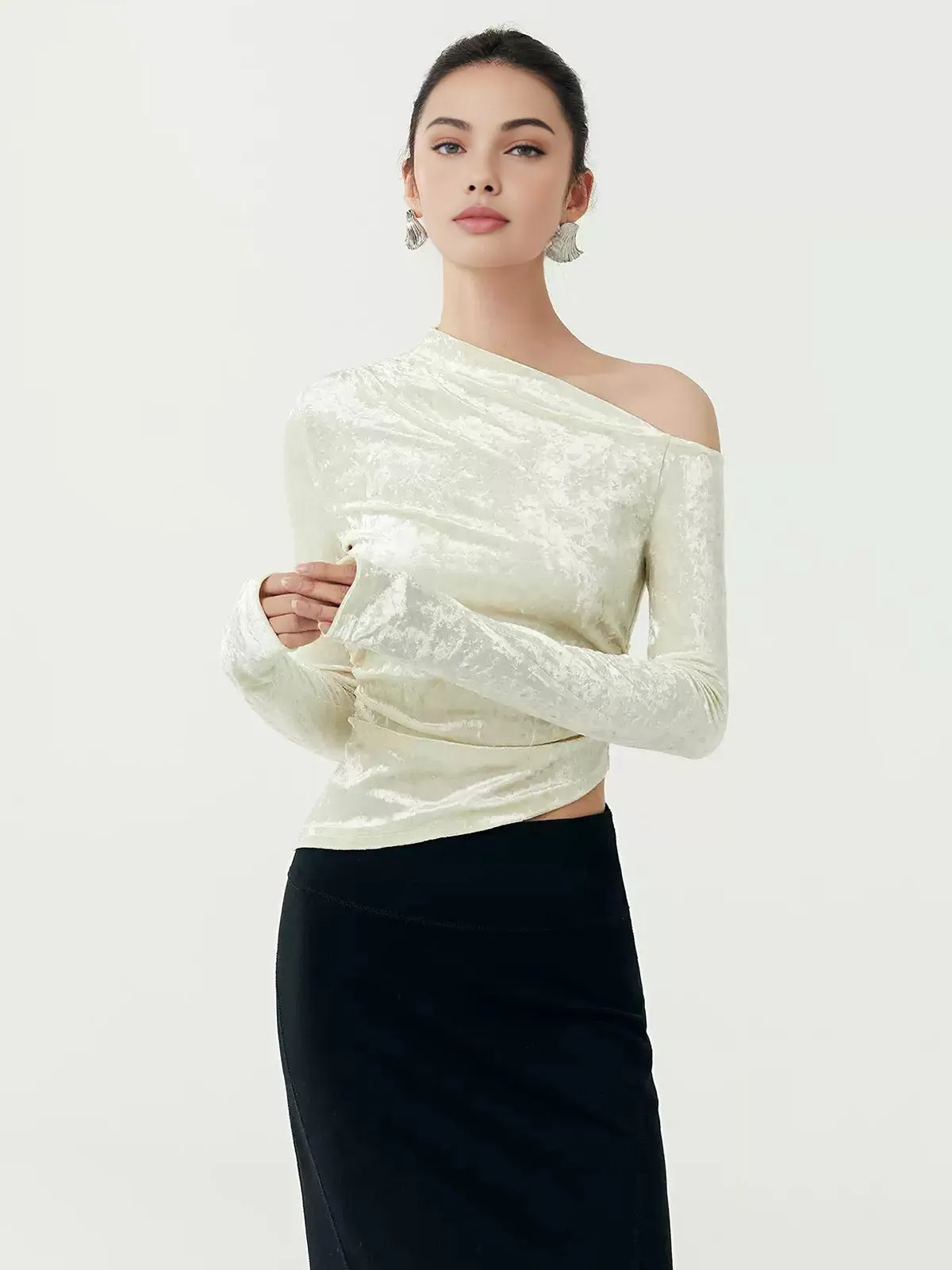 One-Shoulder Pleated Velvet Blouse sold by COMMENSE product image thumbnail 4