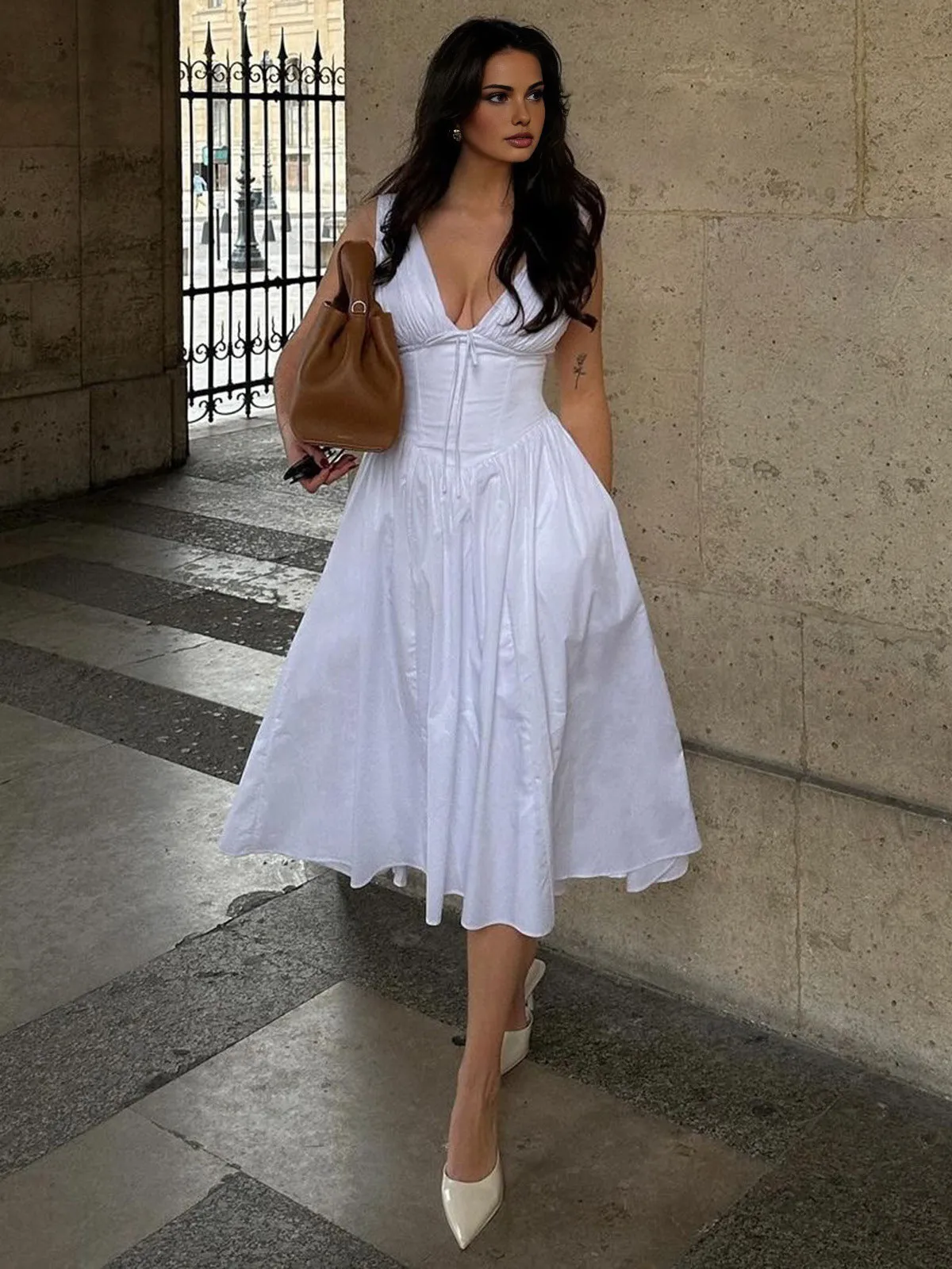 Plain Sleeveless Midi Dress sold by COMMENSE product image thumbnail 5