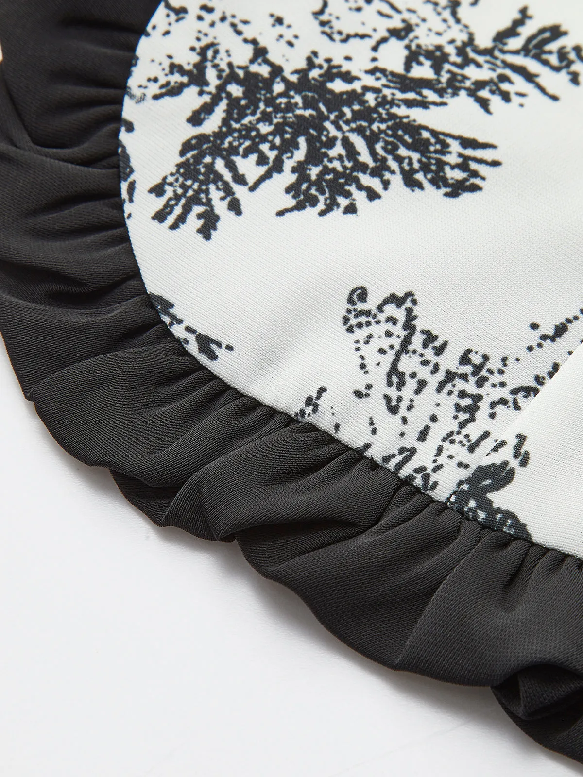 Retro Printed Slim Polo Blouse sold by COMMENSE product image thumbnail 4