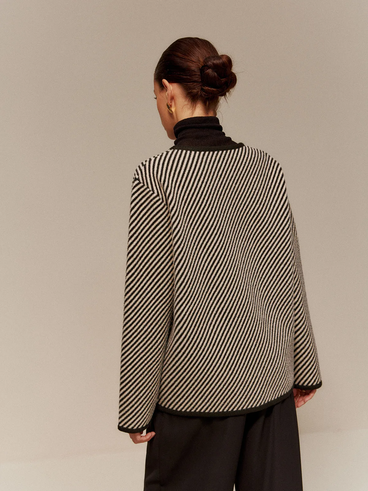 Contrast Binding Button Short Coat sold by COMMENSE product image thumbnail 5