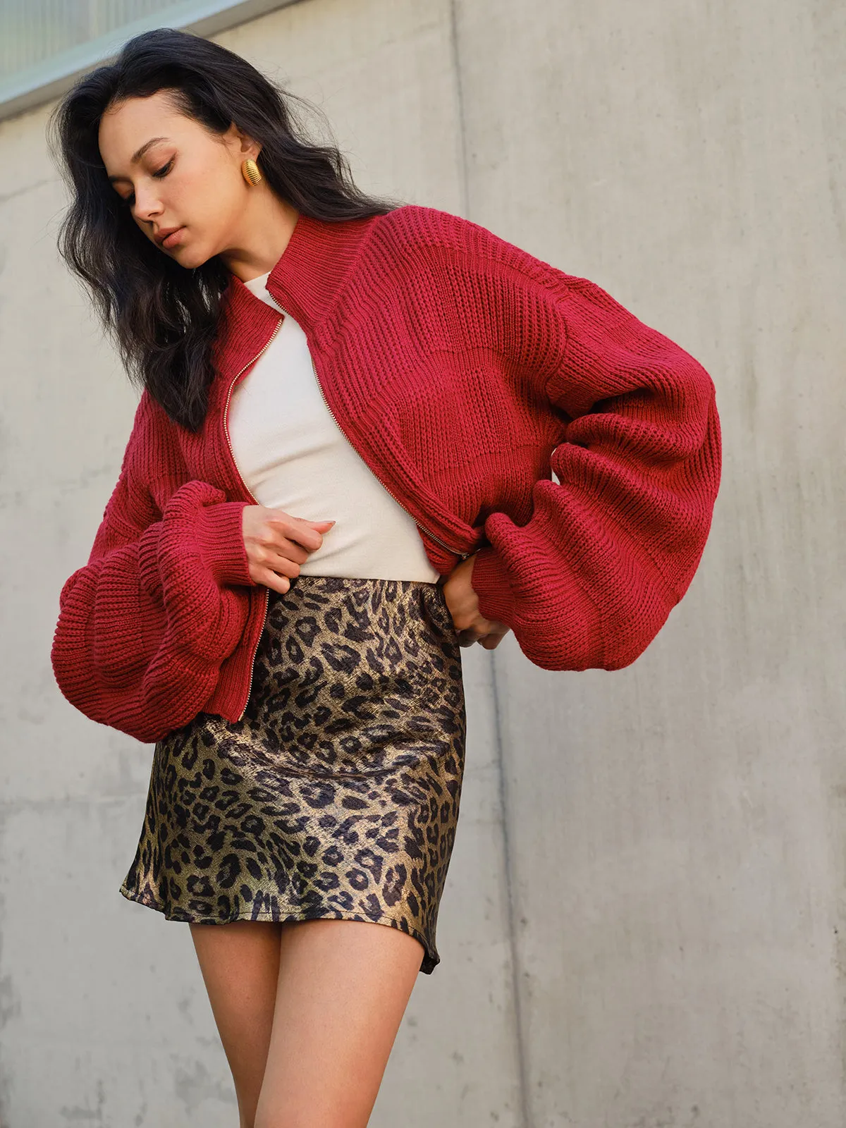 Mock Neck Zipper Short Cardigan sold by COMMENSE product image thumbnail 2