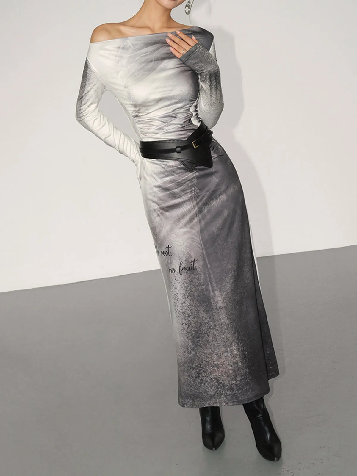 Straight Neck Gradient Slim Dress sold by COMMENSE