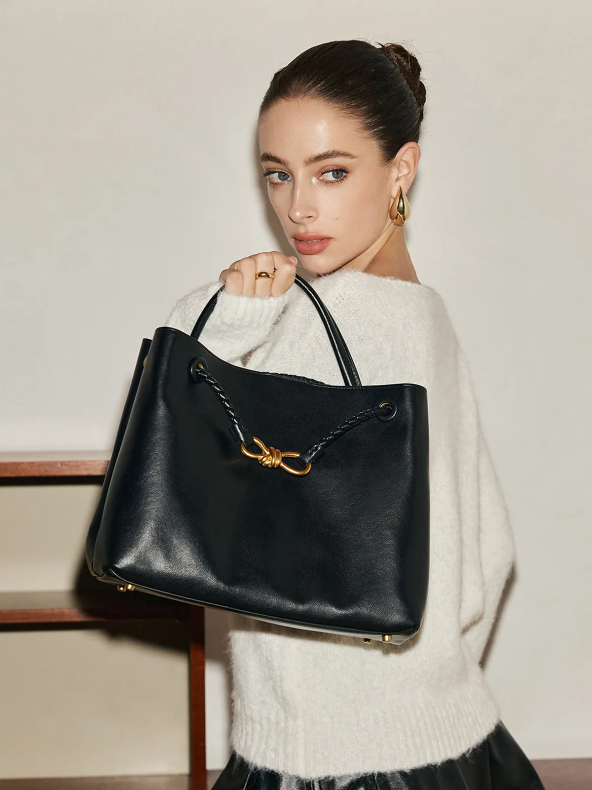 Bow-Detail Compartment Handbag sold by COMMENSE product image thumbnail 3