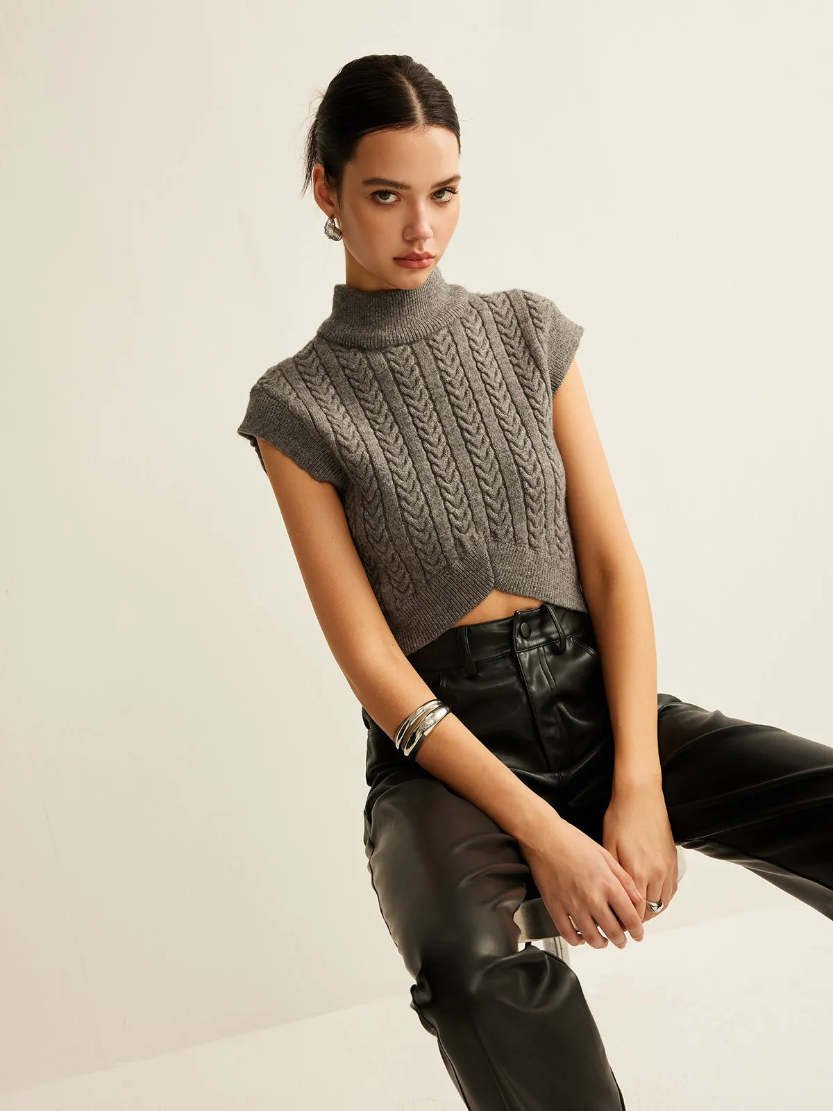 Cable-Knit Mock Neck Crop Sweater Vest sold by COMMENSE product image thumbnail 5