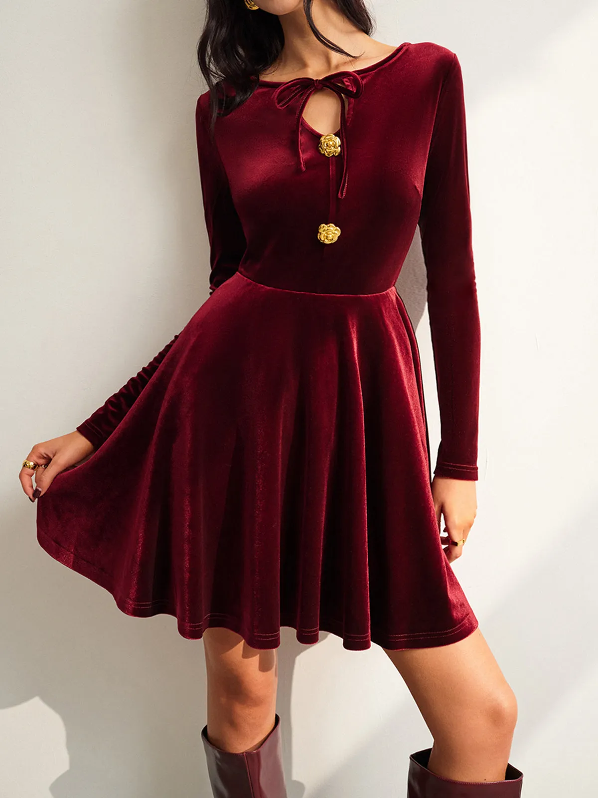 Tie Neck Velvet Pleated Dress sold by COMMENSE product image thumbnail 2