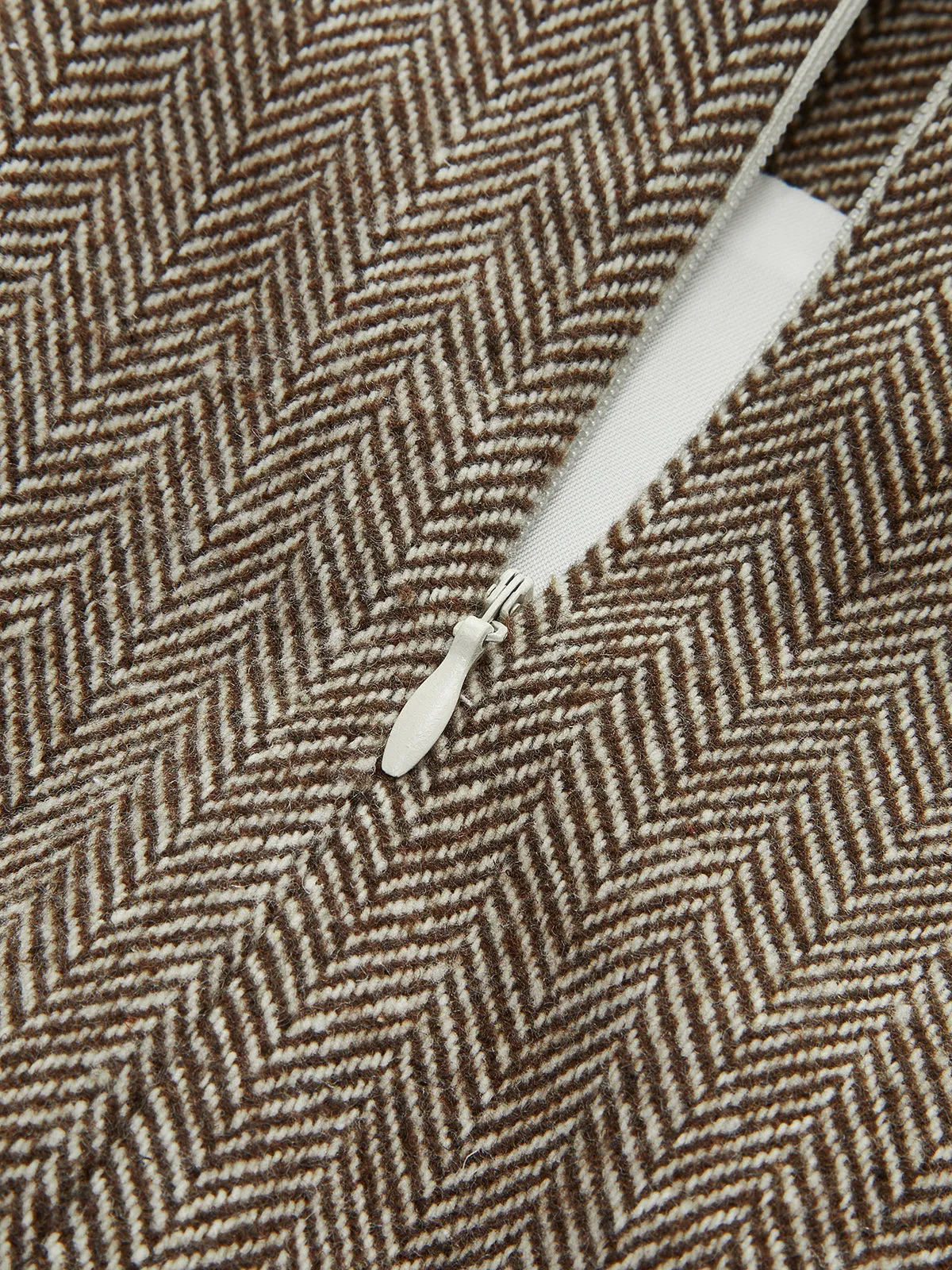 High-Waist Chevron Pleated Zipper Panel Skirt sold by COMMENSE product image thumbnail 5