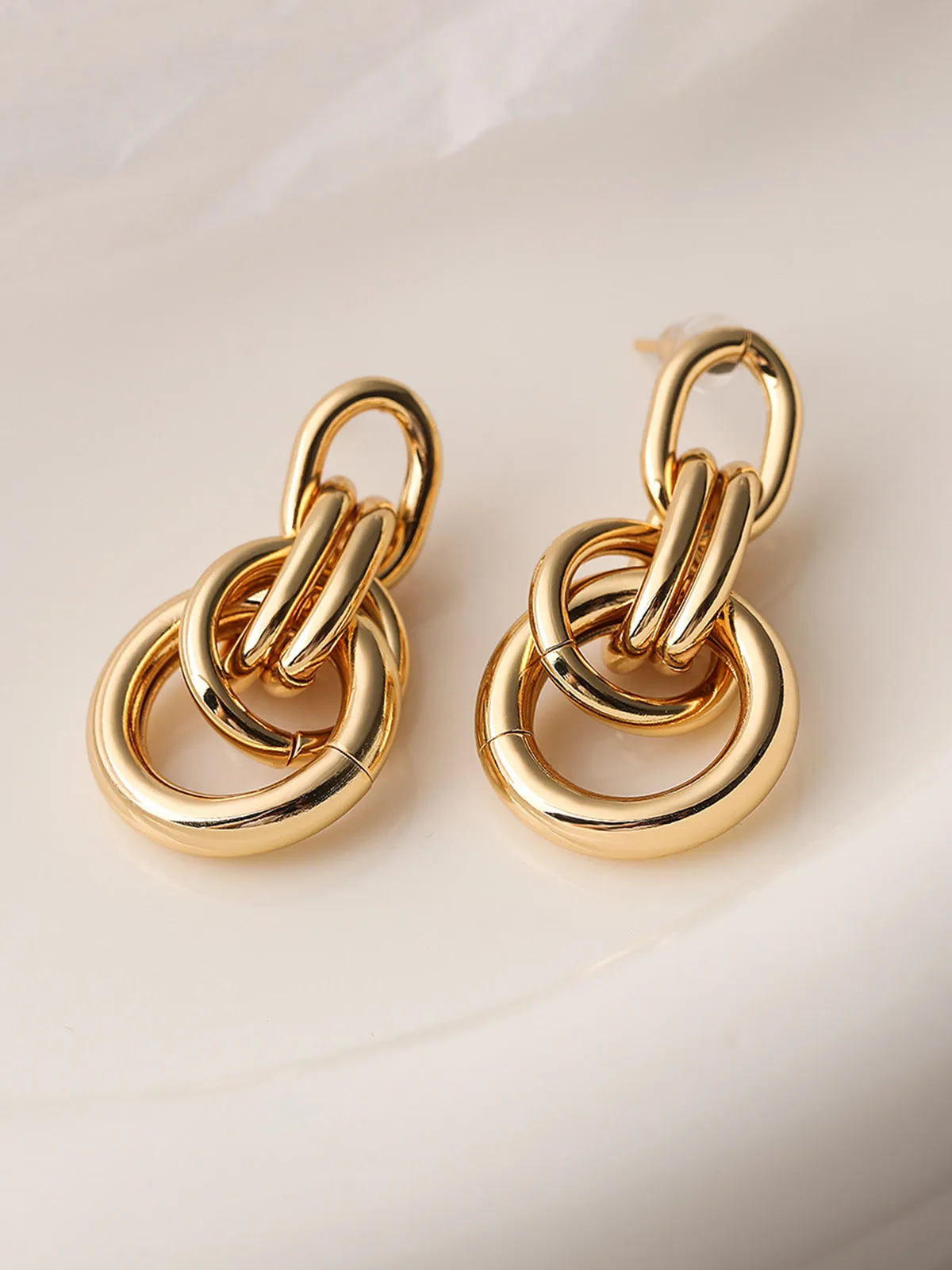 Knot Chunky Hoop Earrings sold by COMMENSE product image thumbnail 2