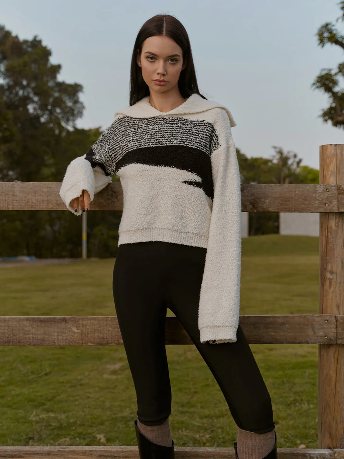 Sailor-Collar Color Block Short Sweater sold by COMMENSE product image thumbnail 3