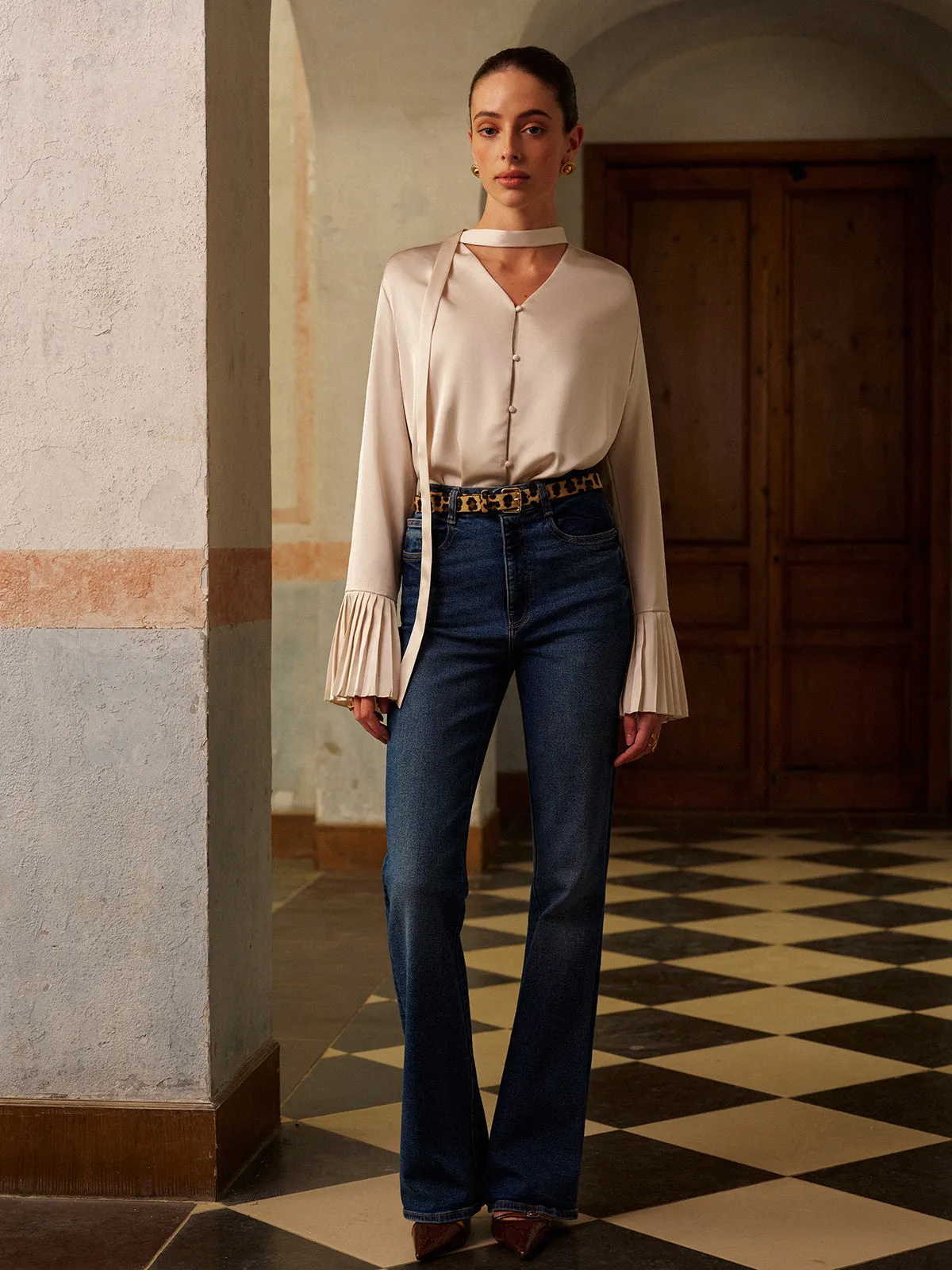 V-Neck Satin Pleated Shirt With Ribbon sold by COMMENSE product image thumbnail 4