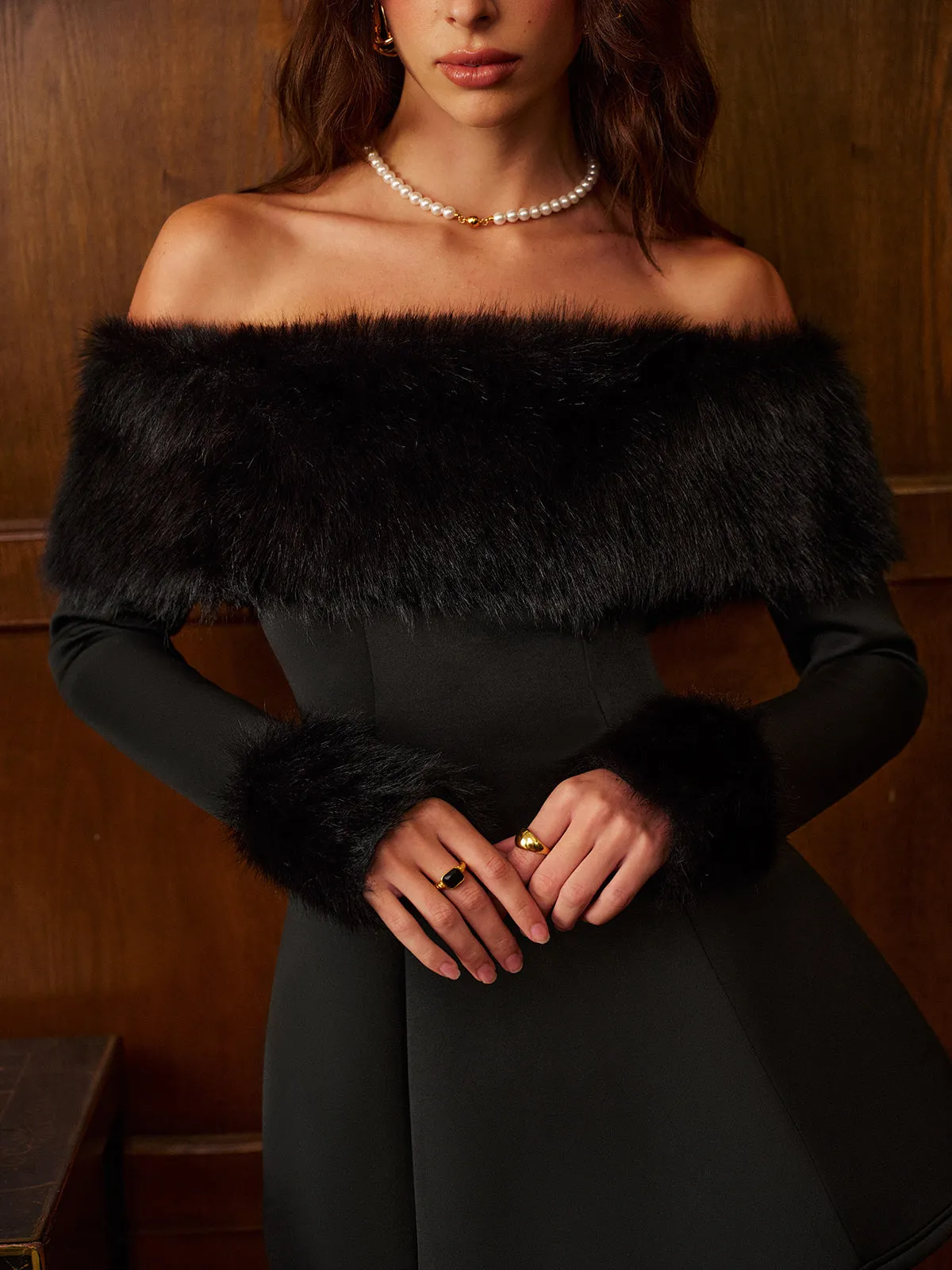 Off-Shoulder Faux Fur Short Dress sold by COMMENSE product image thumbnail 3