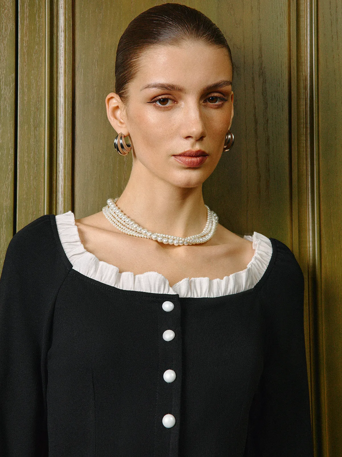 Square Neck Contrast Lettuce Trim Slit Blouse sold by COMMENSE product image thumbnail 4