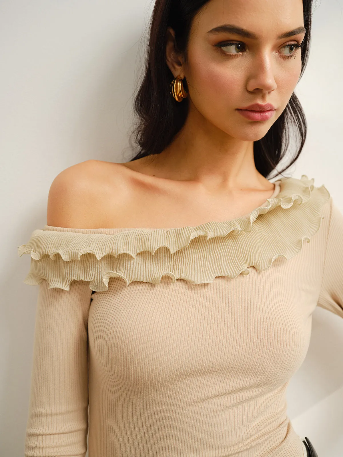 Asymmetrical Neck Lettuce Trim Jersey Top sold by COMMENSE product image thumbnail 5
