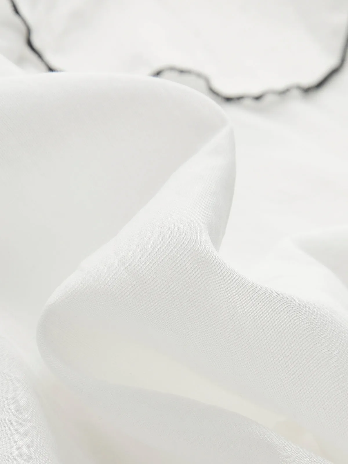 Contrast Binding Ruffle Thin Blouse sold by COMMENSE product image thumbnail 4