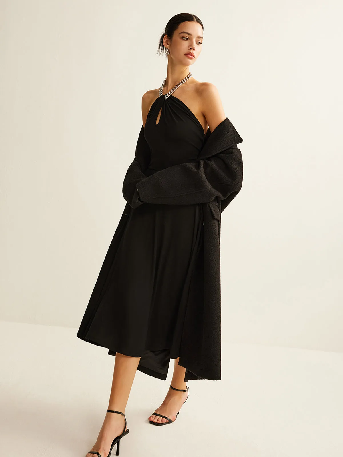 Keyhole Neckline Sleeveless Halter Dress sold by COMMENSE product image thumbnail 4