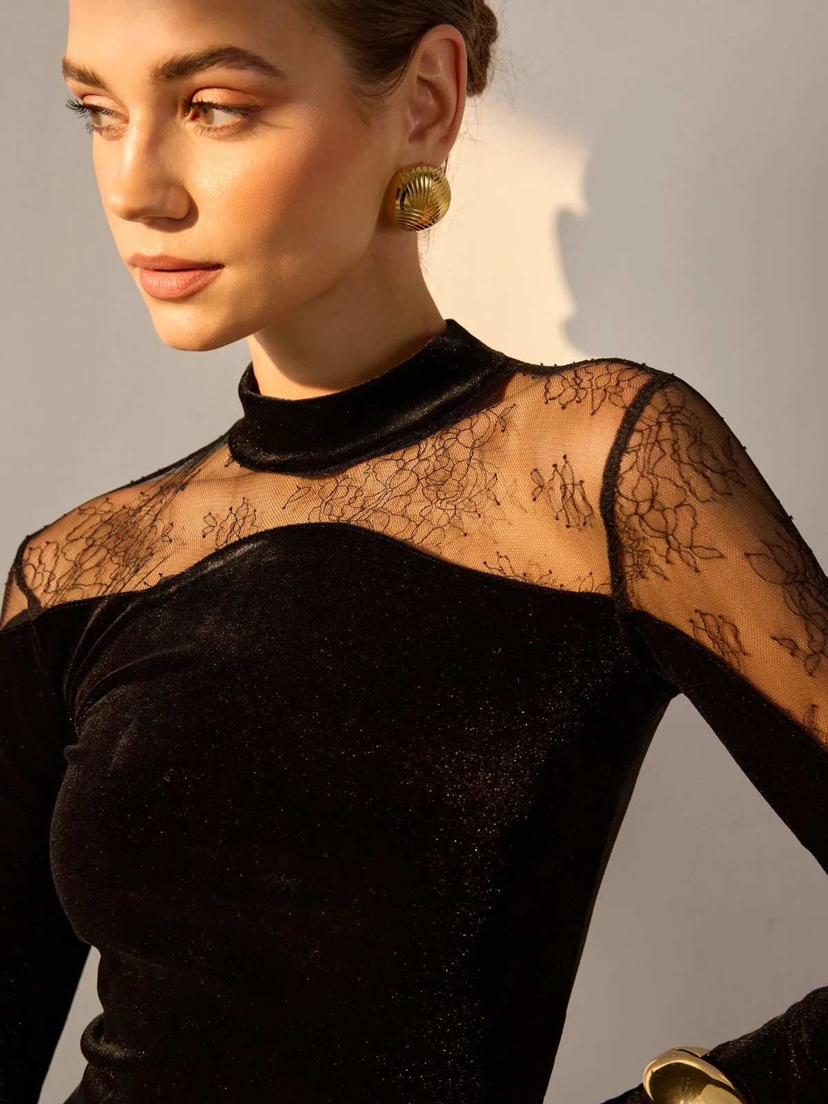 Lace Panel Velvet Slim T-Shirt sold by COMMENSE product image thumbnail 5