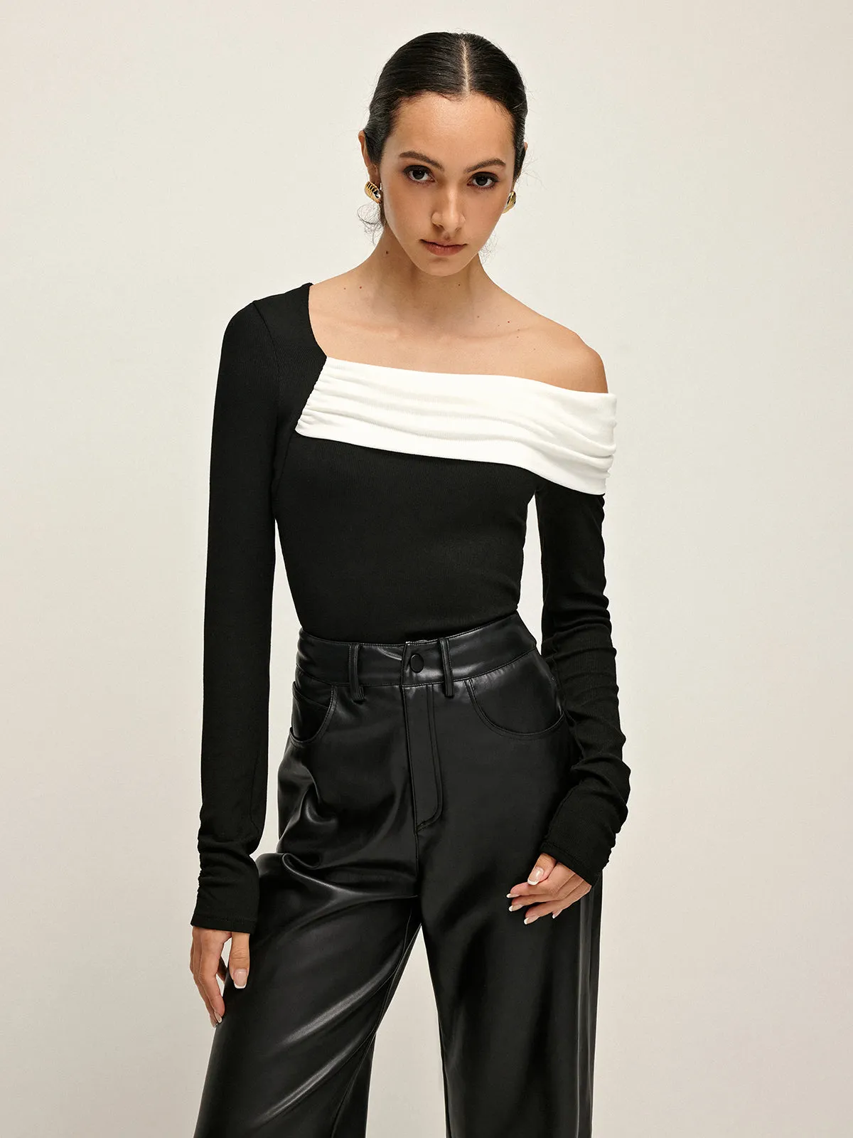 Cold Shoulder Patchwork Pleated T-Shirt sold by COMMENSE product image thumbnail 3