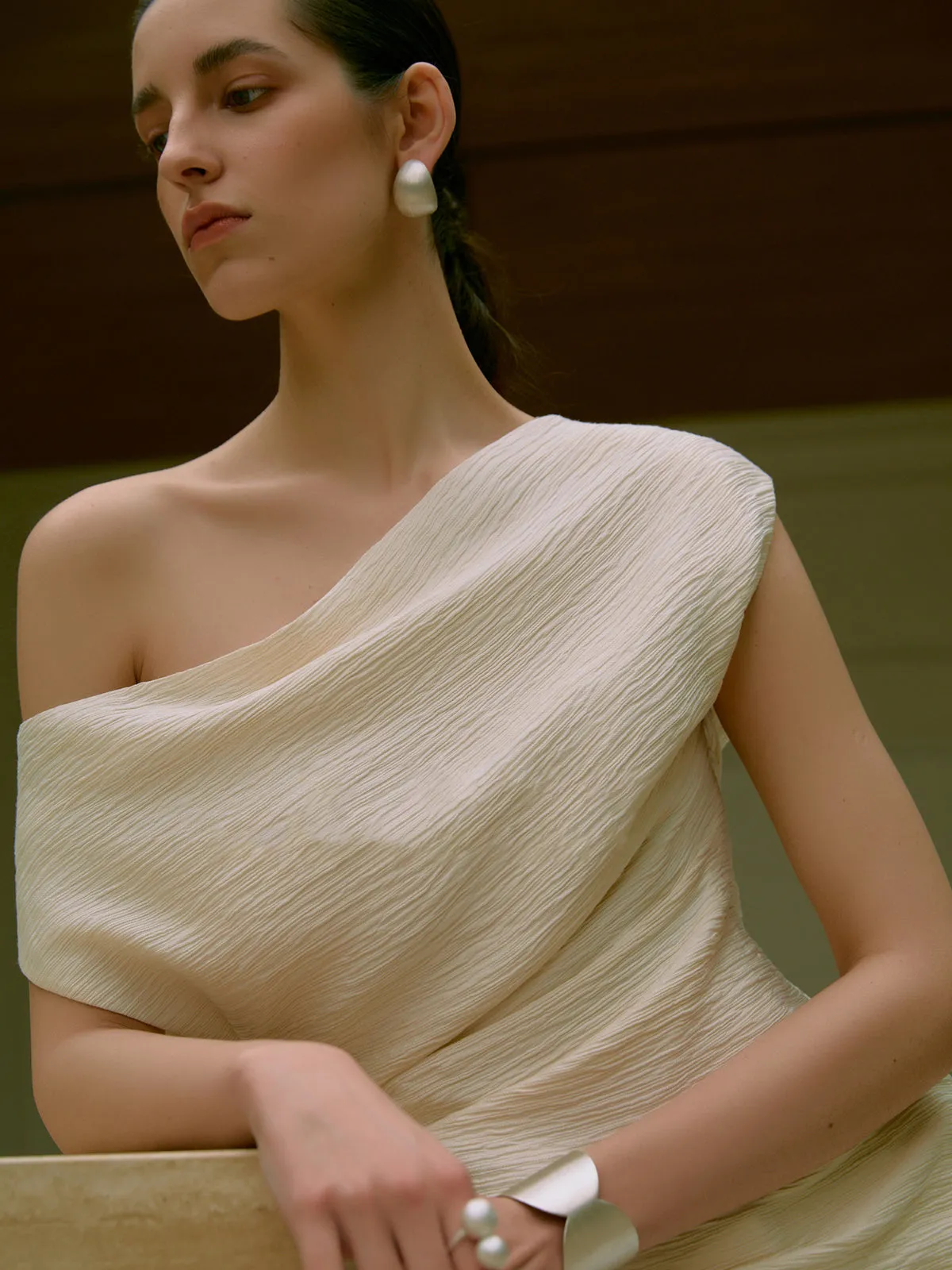 Asymmetrical Neck One Shoulder Off Pleated T-Shirt sold by COMMENSE product image thumbnail 2