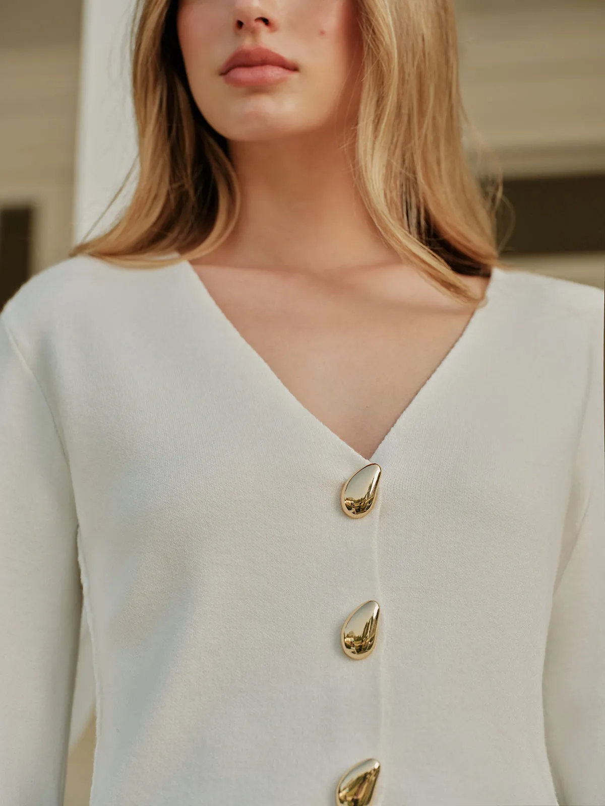 Metal Button V-Neck Cardigan sold by COMMENSE product image thumbnail 4