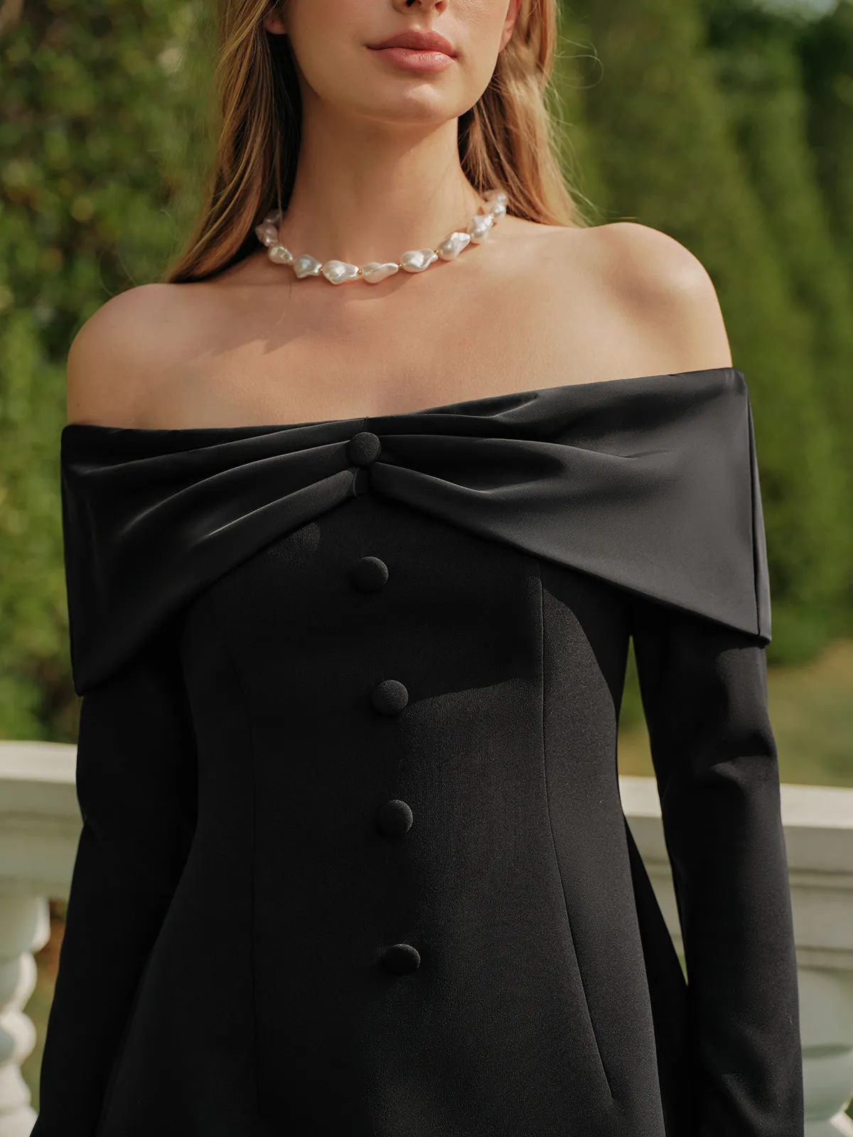 Elegant Straight Neck Zipper Short Dress sold by COMMENSE product image thumbnail 3