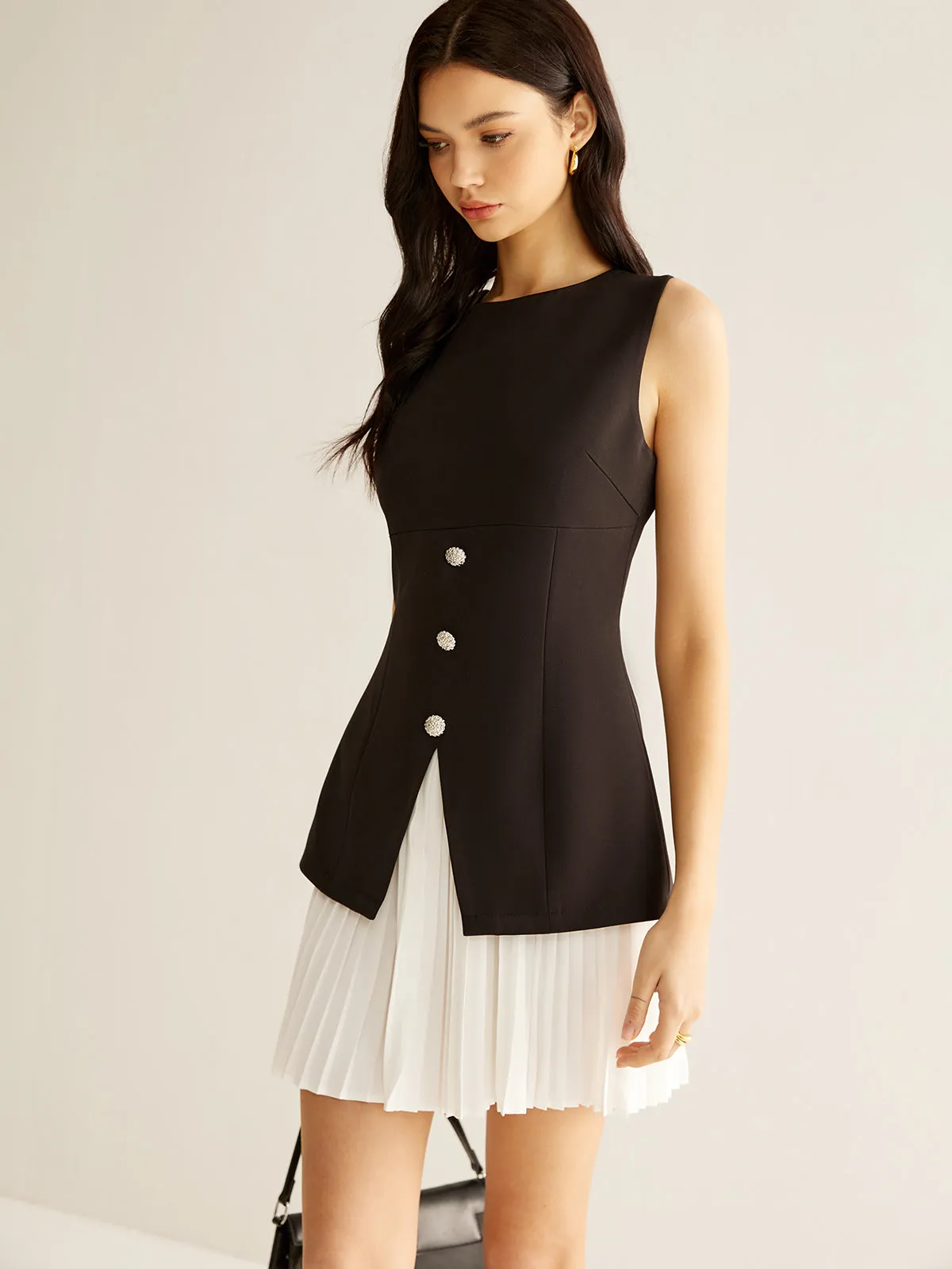 Color Block Split Pleated Dress sold by COMMENSE product image thumbnail 3