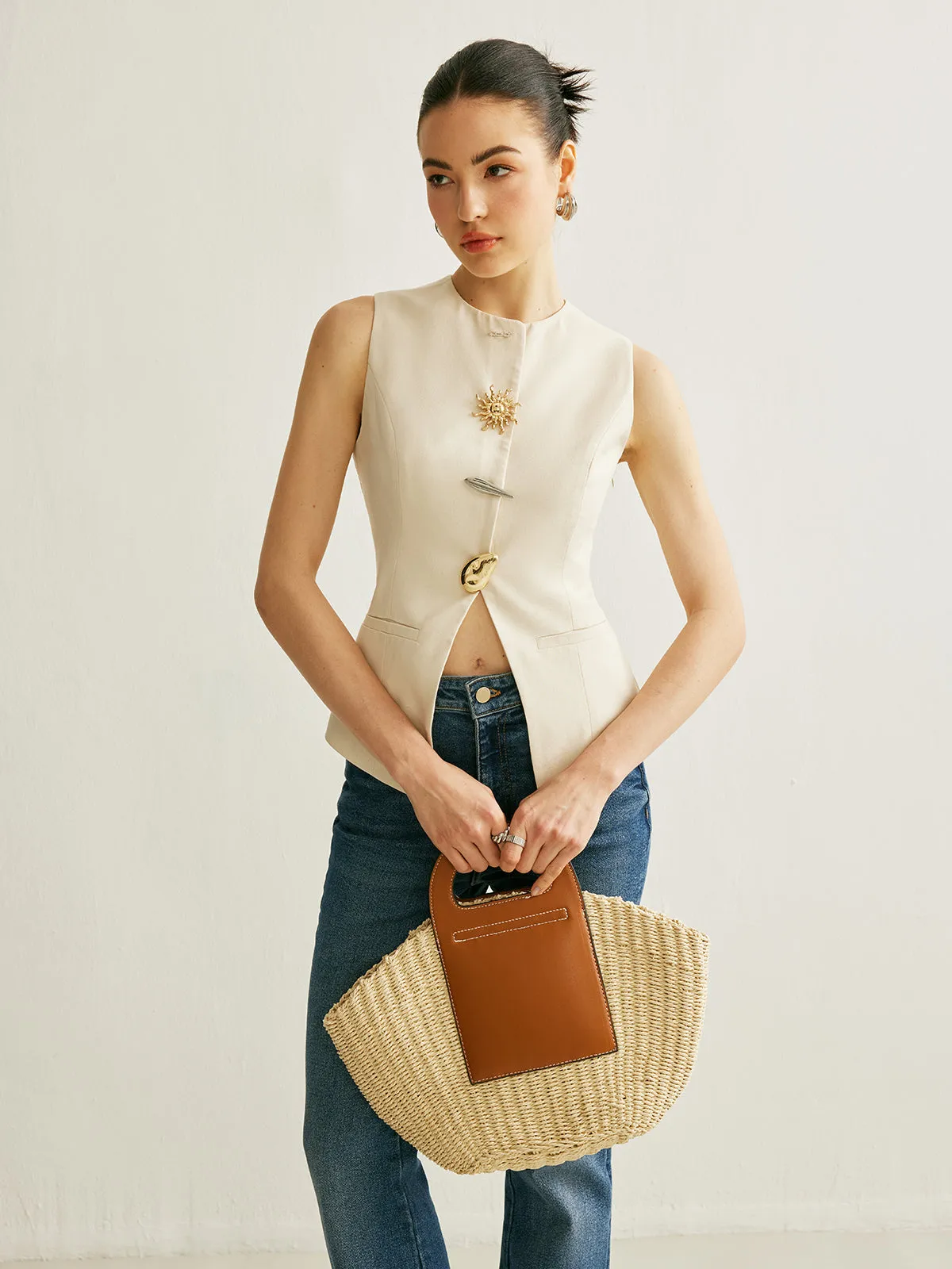 Metal Detail Split Vest sold by COMMENSE product image thumbnail 5