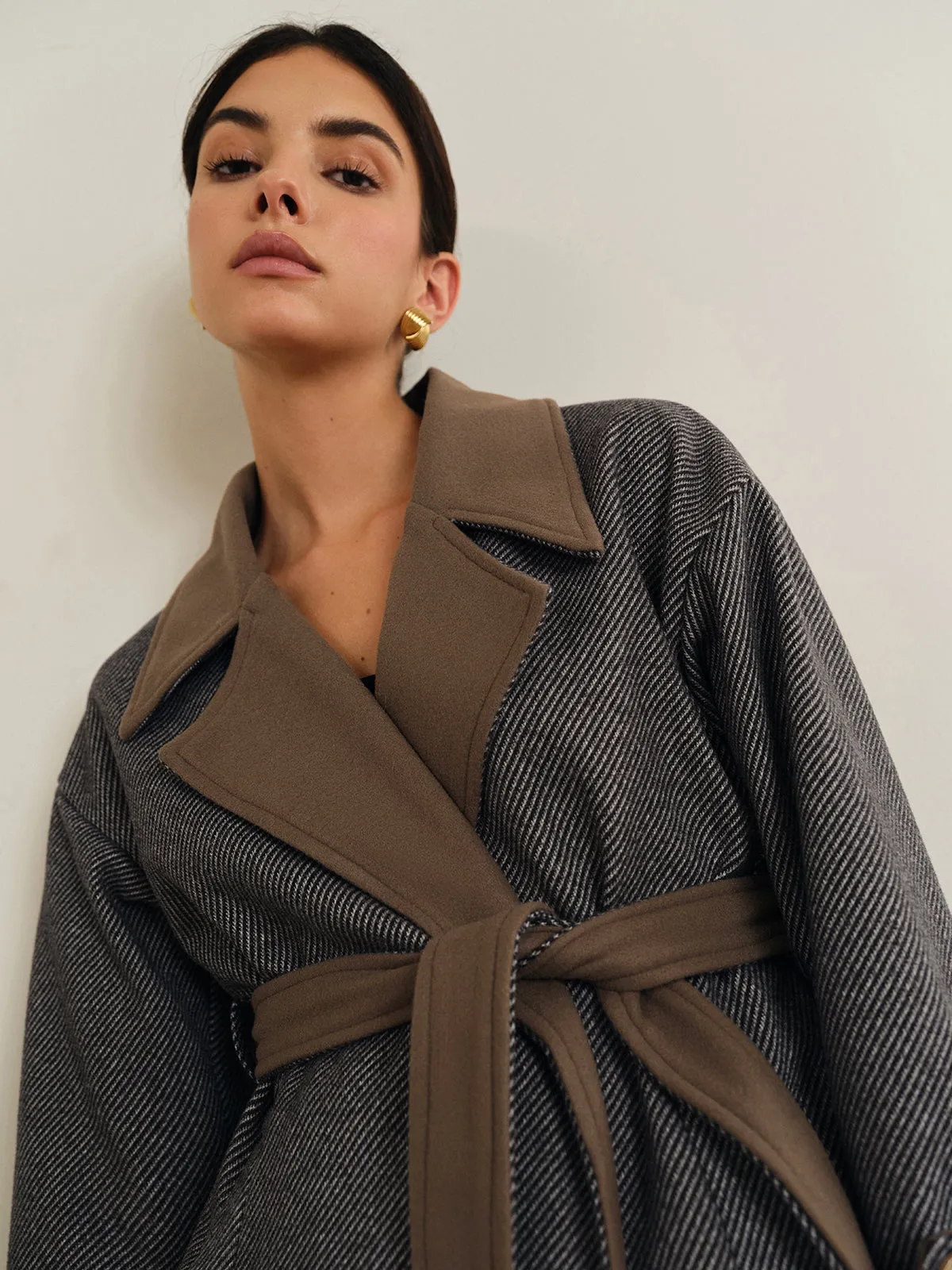 Oversized Contrast Collar Belted Wool Coat sold by COMMENSE product image thumbnail 4