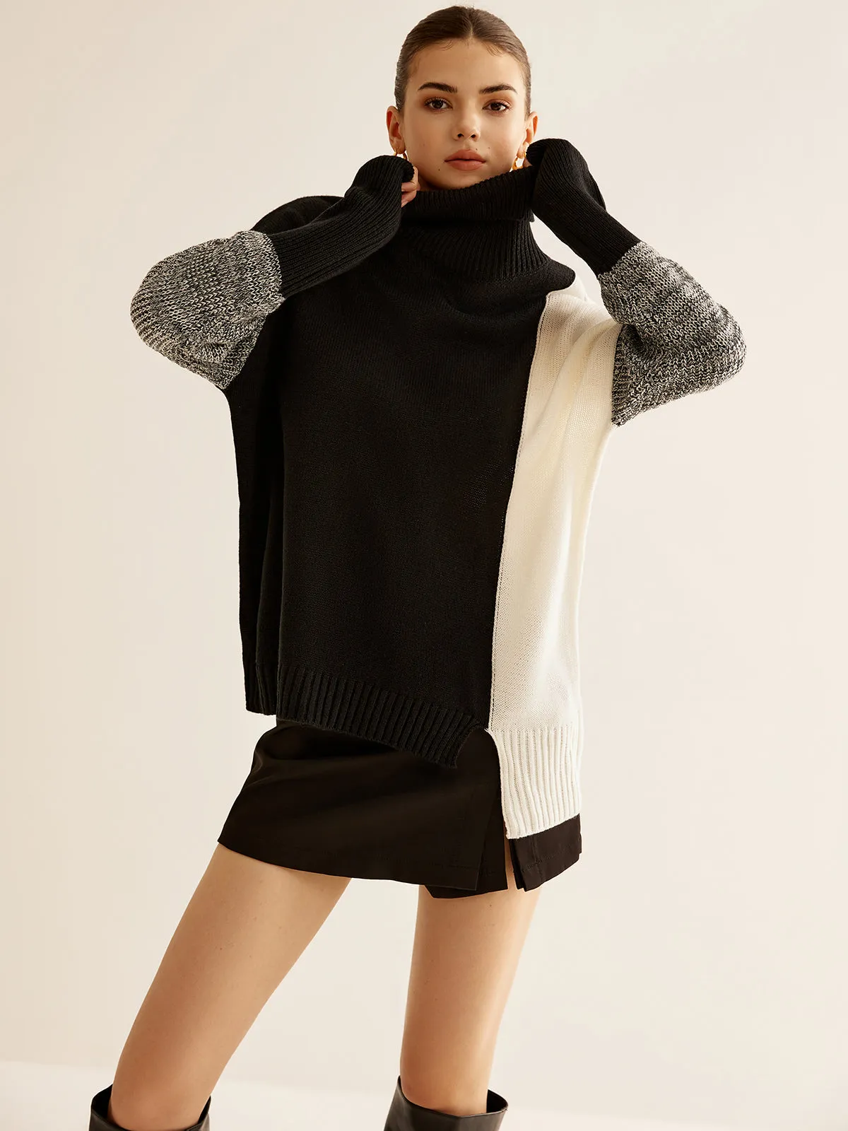 Oversized Turtleneck Color Block Knit Top sold by COMMENSE product image thumbnail 4