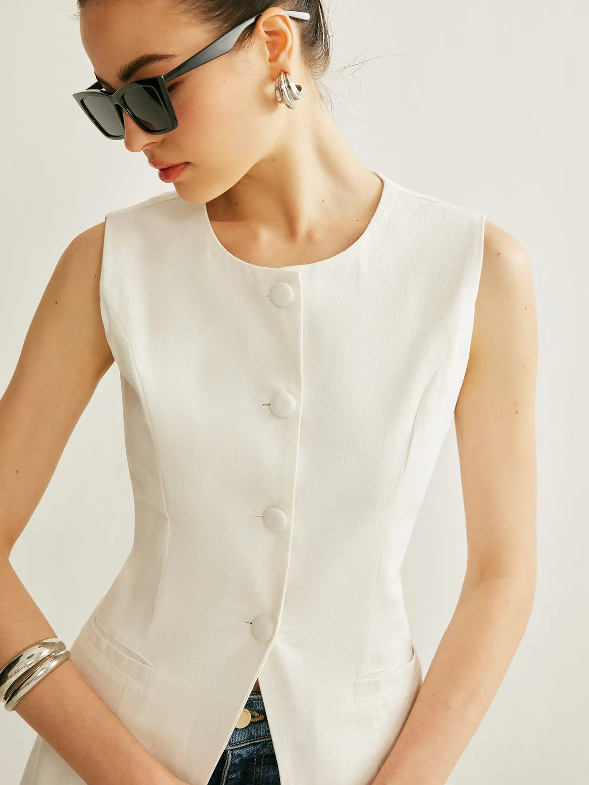 Button Detail Sleeveless Vest sold by COMMENSE product image thumbnail 3
