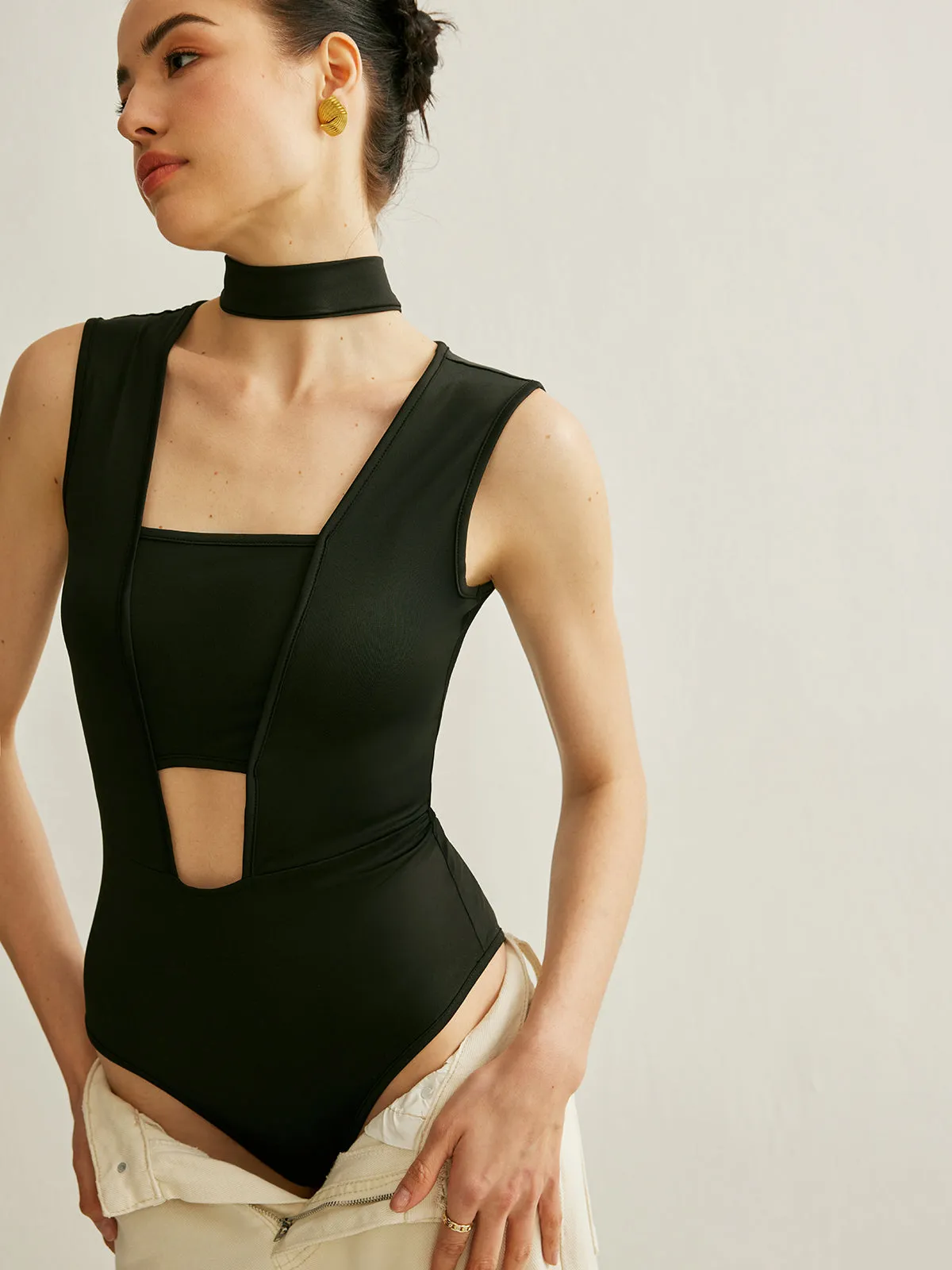 Athleisure Sleeveless Cutout Bodysuit sold by COMMENSE product image thumbnail 5