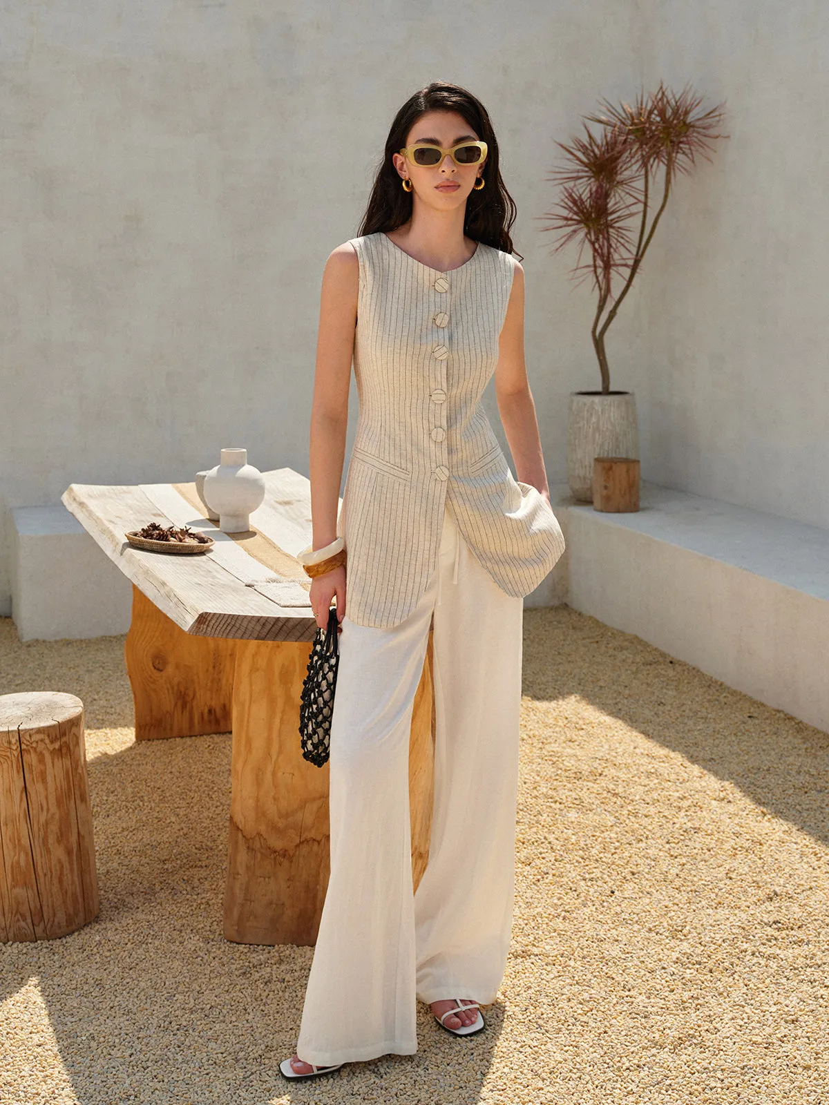 Cotton & Linen Button-Front Sleeveless Vest sold by COMMENSE product image thumbnail 2