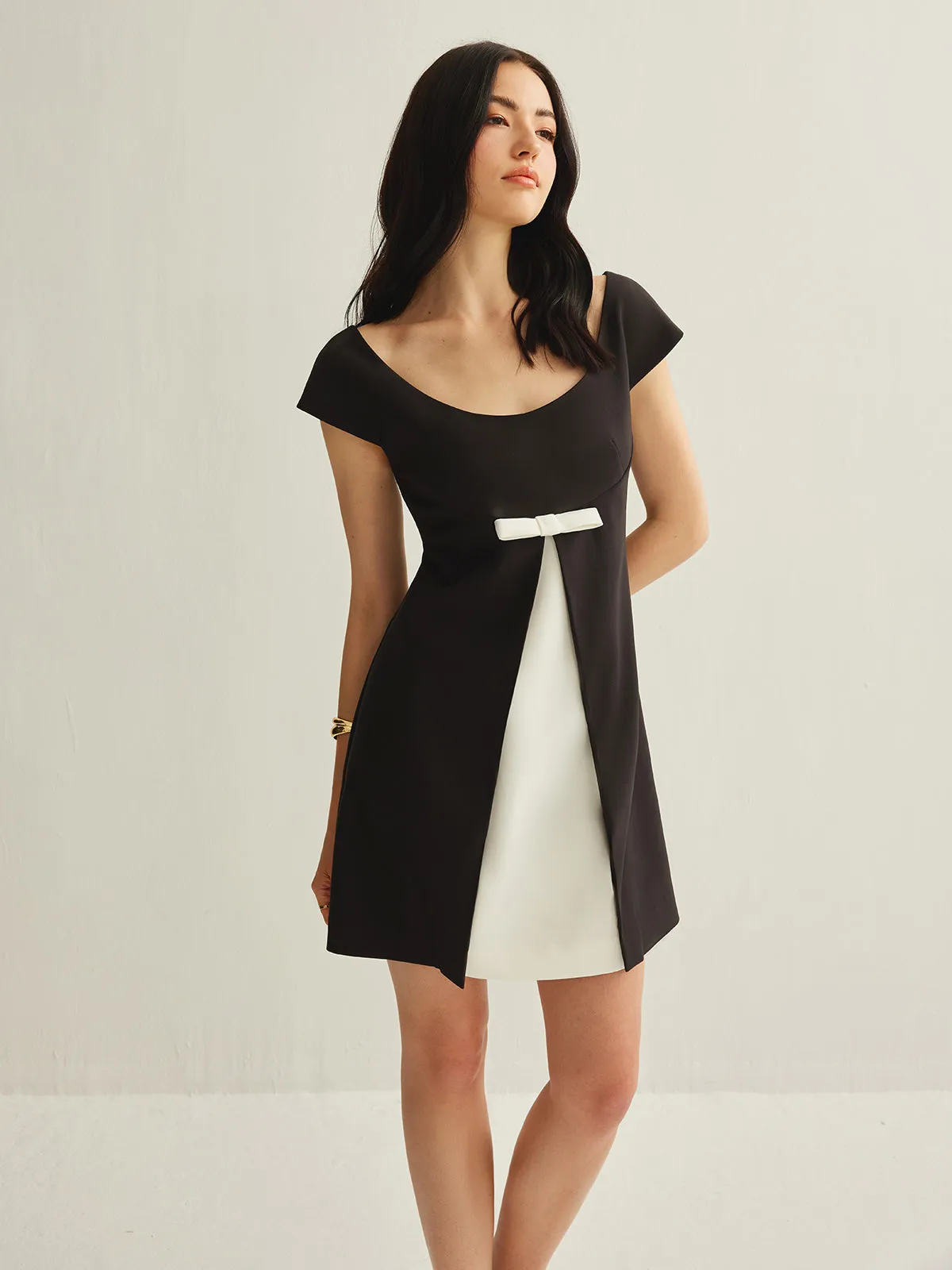 Color Block Bow Detail Dress sold by COMMENSE product image thumbnail 2