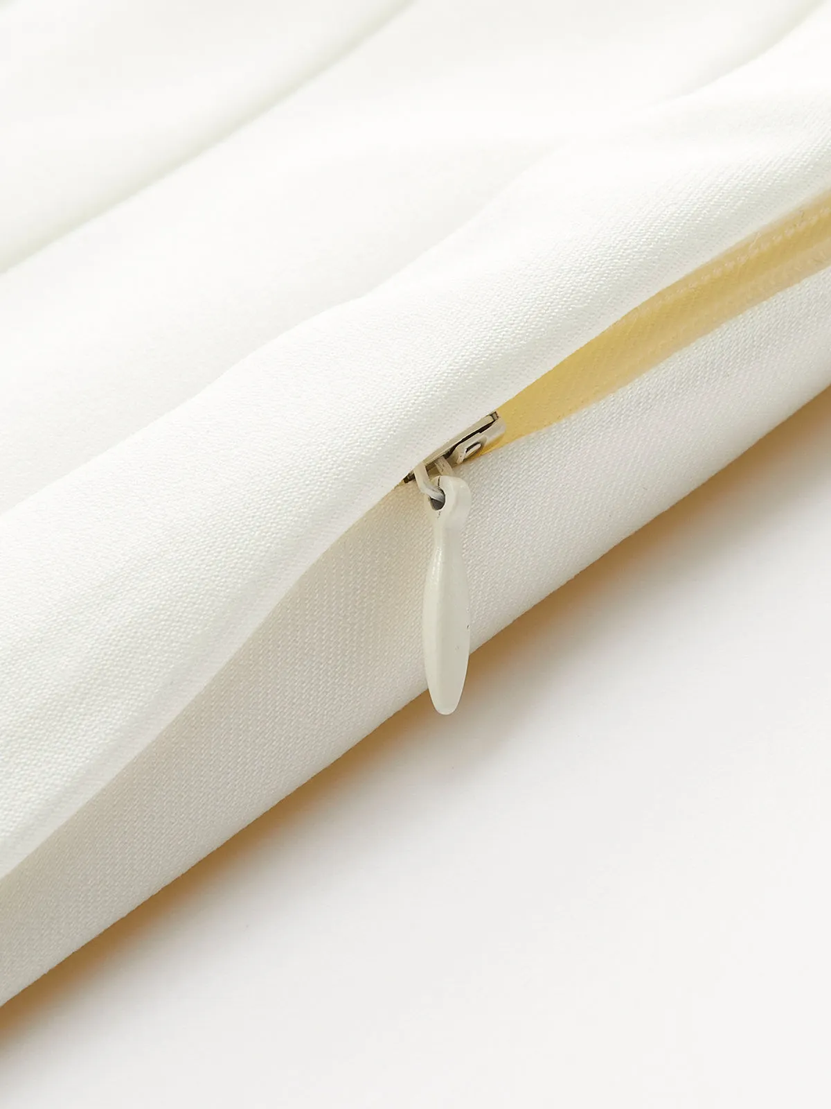 Mid-Waisted Pleated Skirt sold by COMMENSE product image thumbnail 3