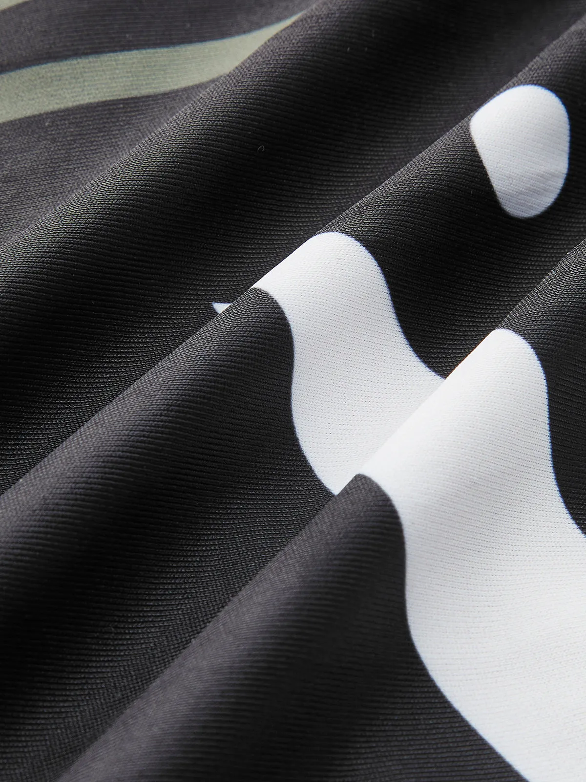 Halter Neck Geometric Print Swimsuit sold by COMMENSE product image thumbnail 4