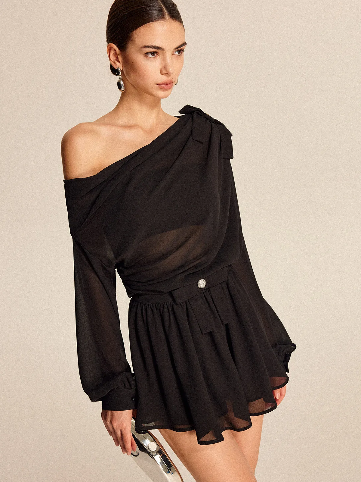 Semi-Sheer Chiffon One-Shoulder Bow Detail Skirt Set sold by COMMENSE product image thumbnail 4