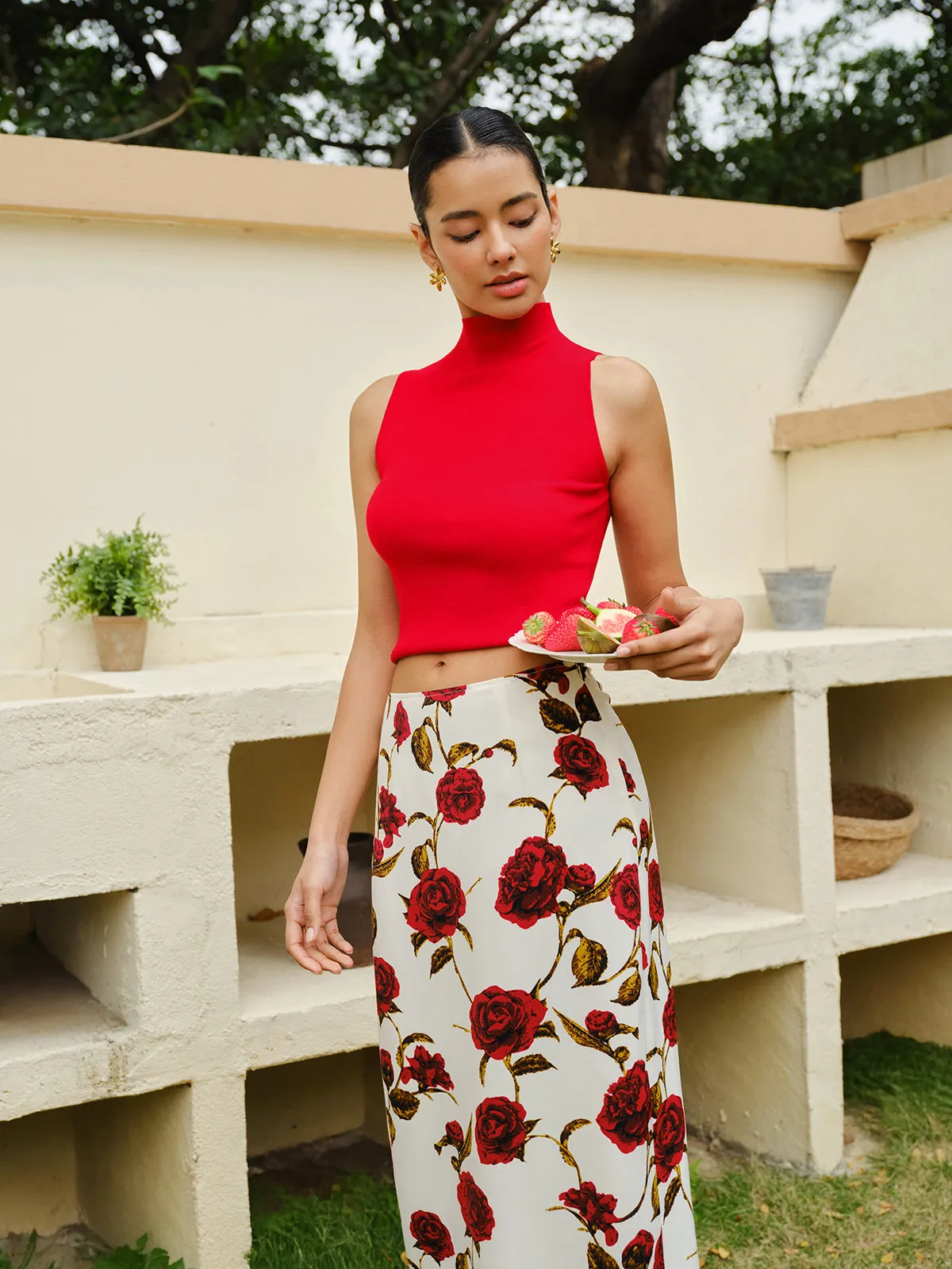 Knit Mock Neck Sleeveless Crop Top sold by COMMENSE product image thumbnail 3
