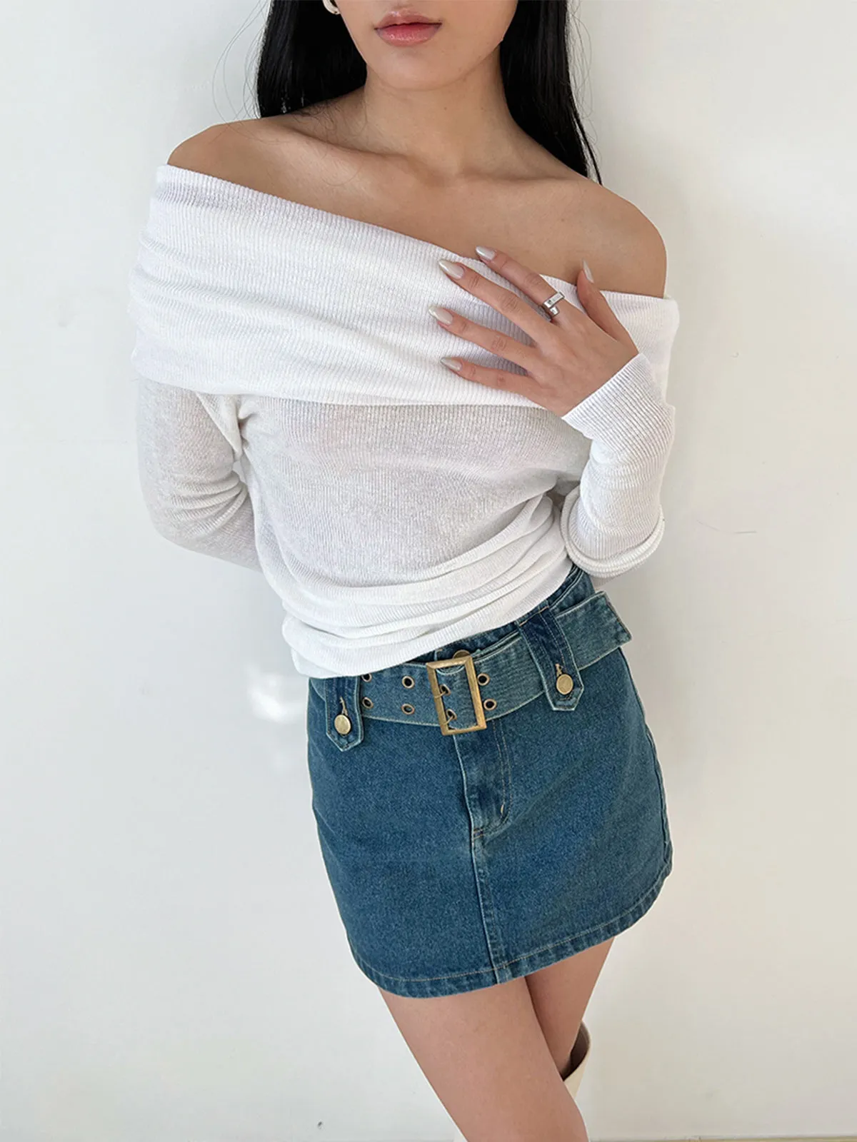 Semi-Sheer Overfold Off-Shoulder Shirt sold by COMMENSE product image thumbnail 5