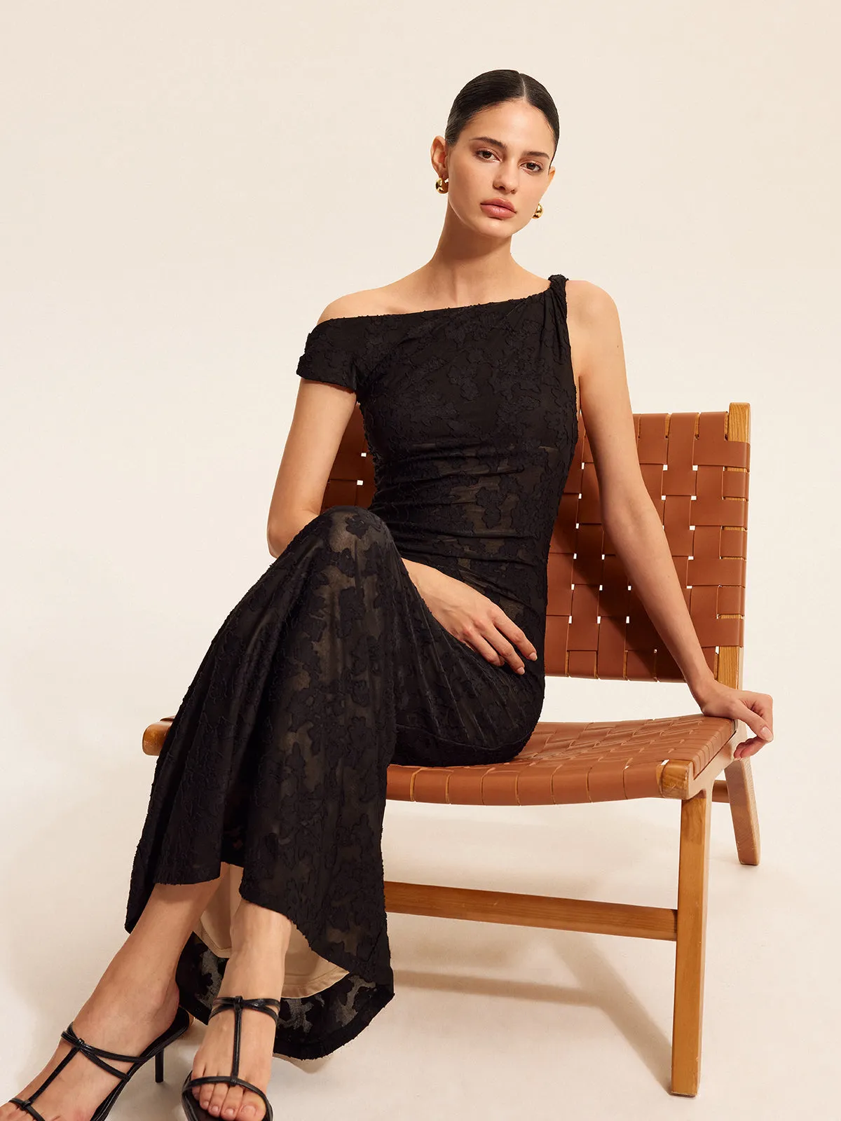 Semi-Sheer Lace One-Shoulder Maxi Dress sold by COMMENSE product image thumbnail 5