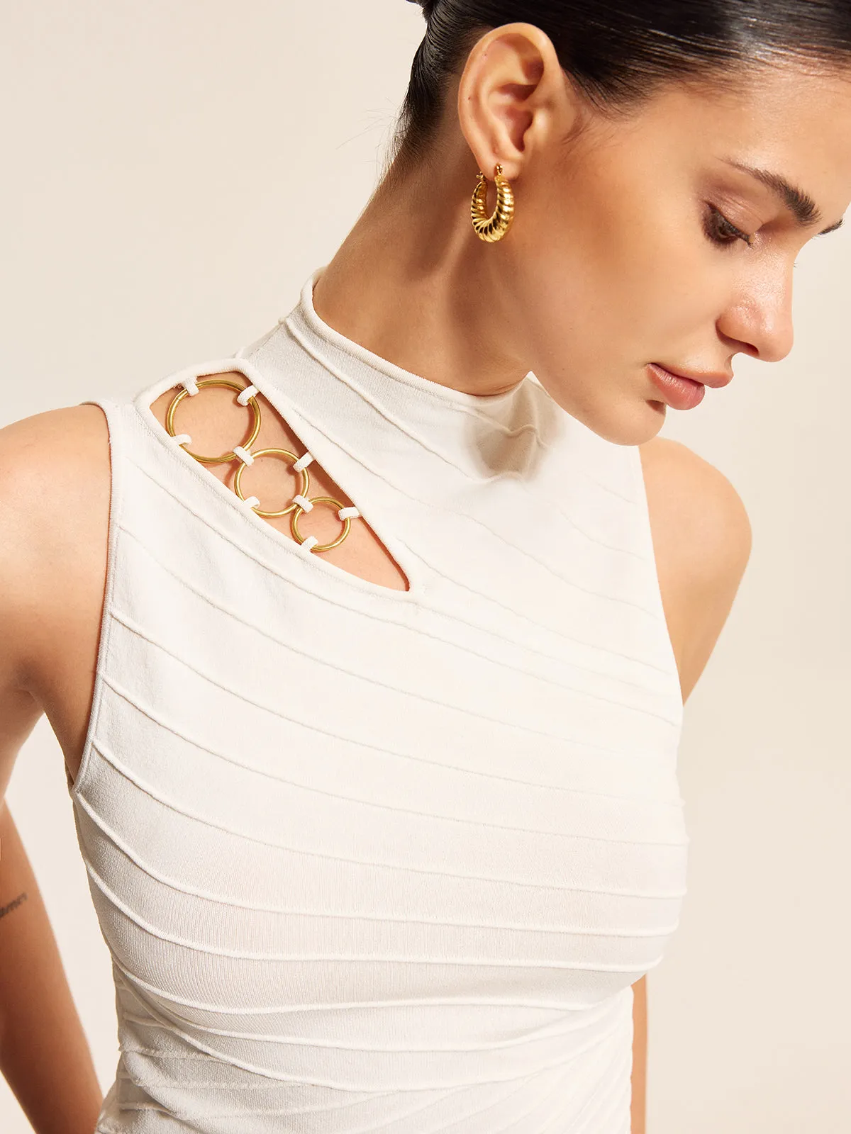 Asymmetrical Cut-Out Chain Detail Knit Top sold by COMMENSE product image thumbnail 4