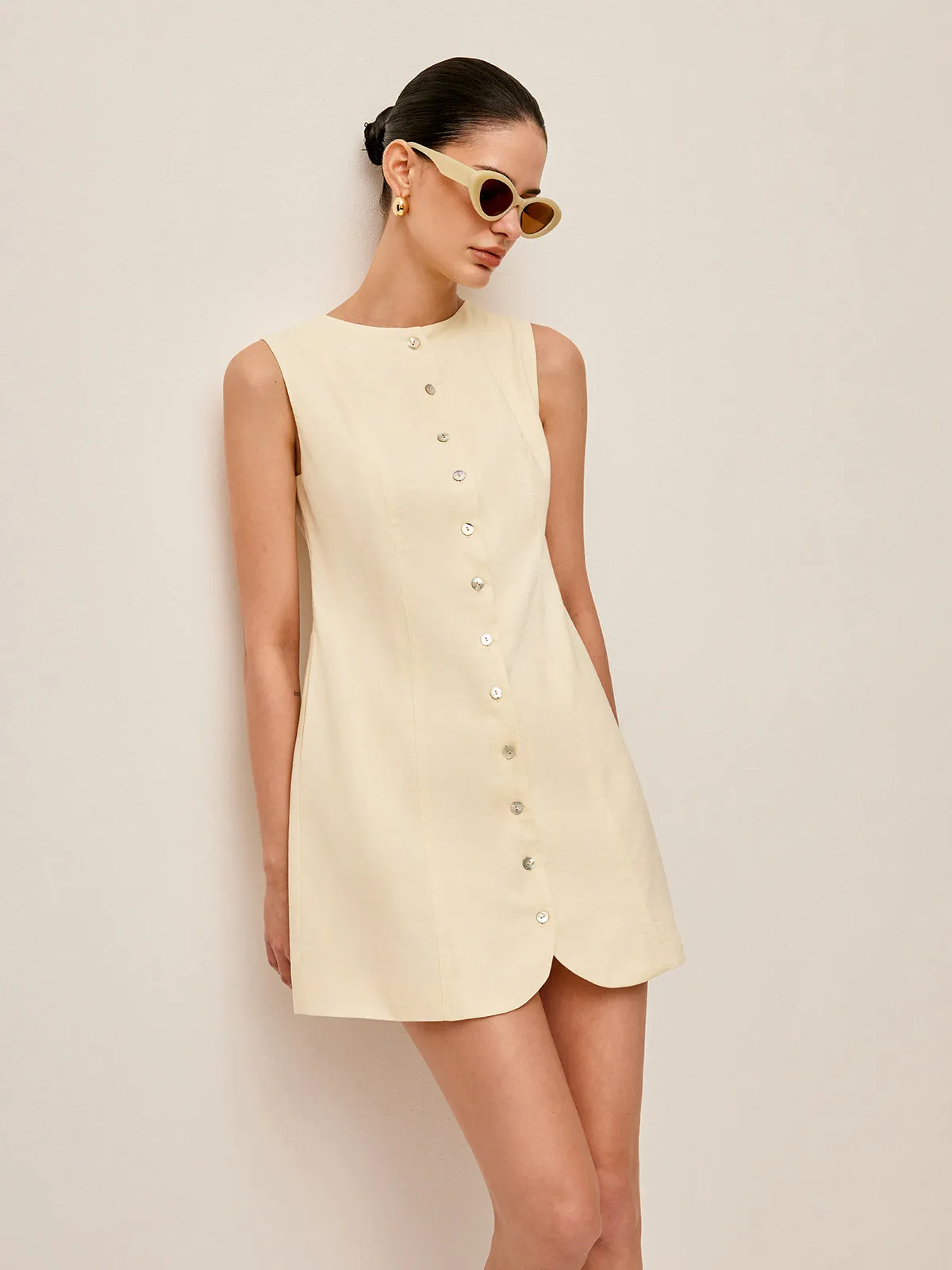 Button-Front Cotton & Linen Sleeveless Dress sold by COMMENSE