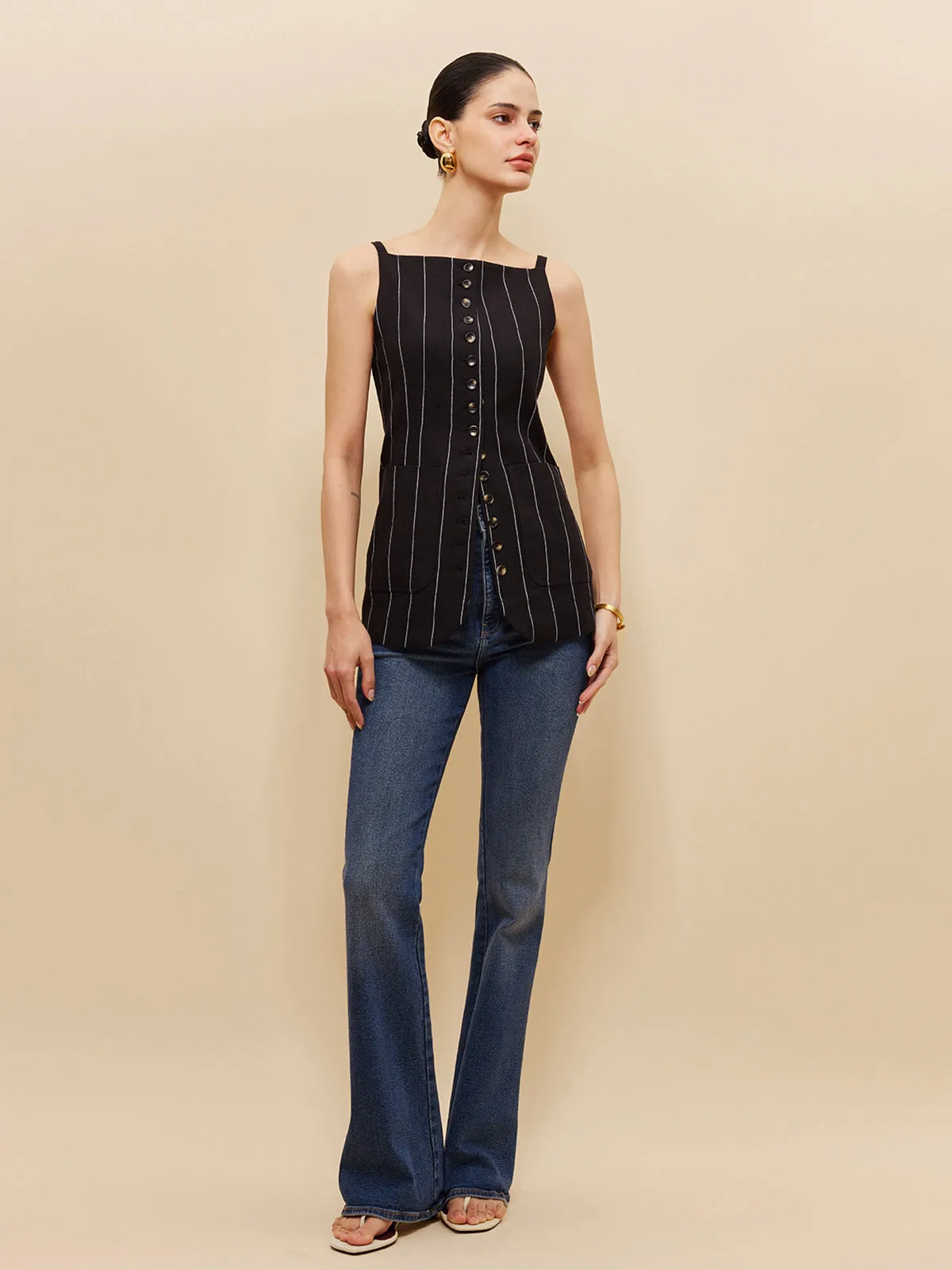 Linen & Cotton Sleeveless Buttoned Vest sold by COMMENSE product image thumbnail 3