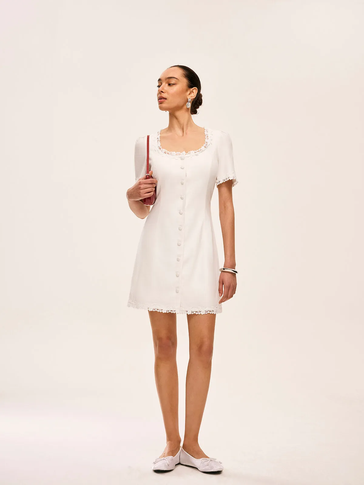 Cotton & Linen Lace-Trimmed Button-Detail Dress sold by COMMENSE product image thumbnail 4